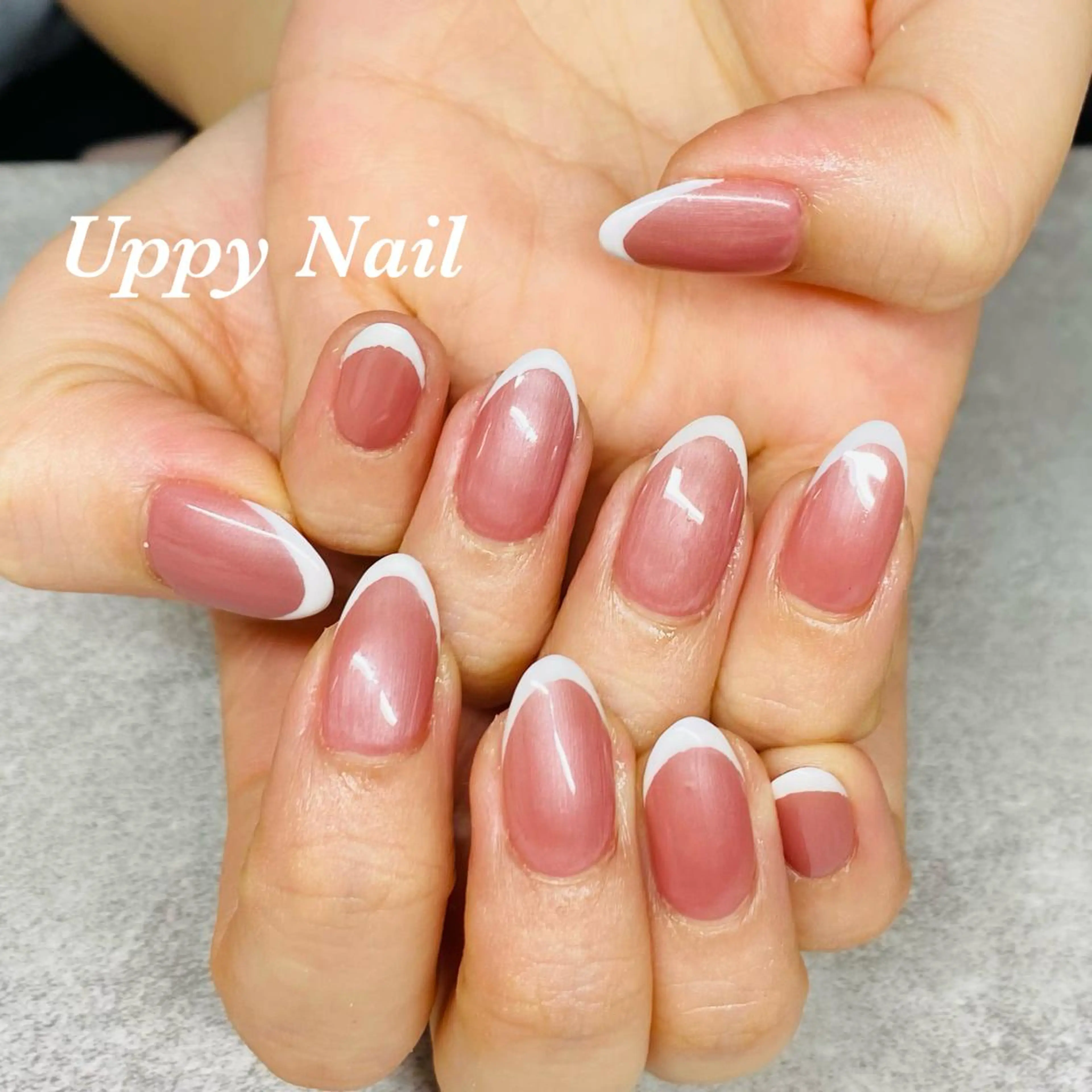 ネイル フレンチネイル オフィスネイル ハンドネイル Uppy Nail ukyoのネイルデザイン