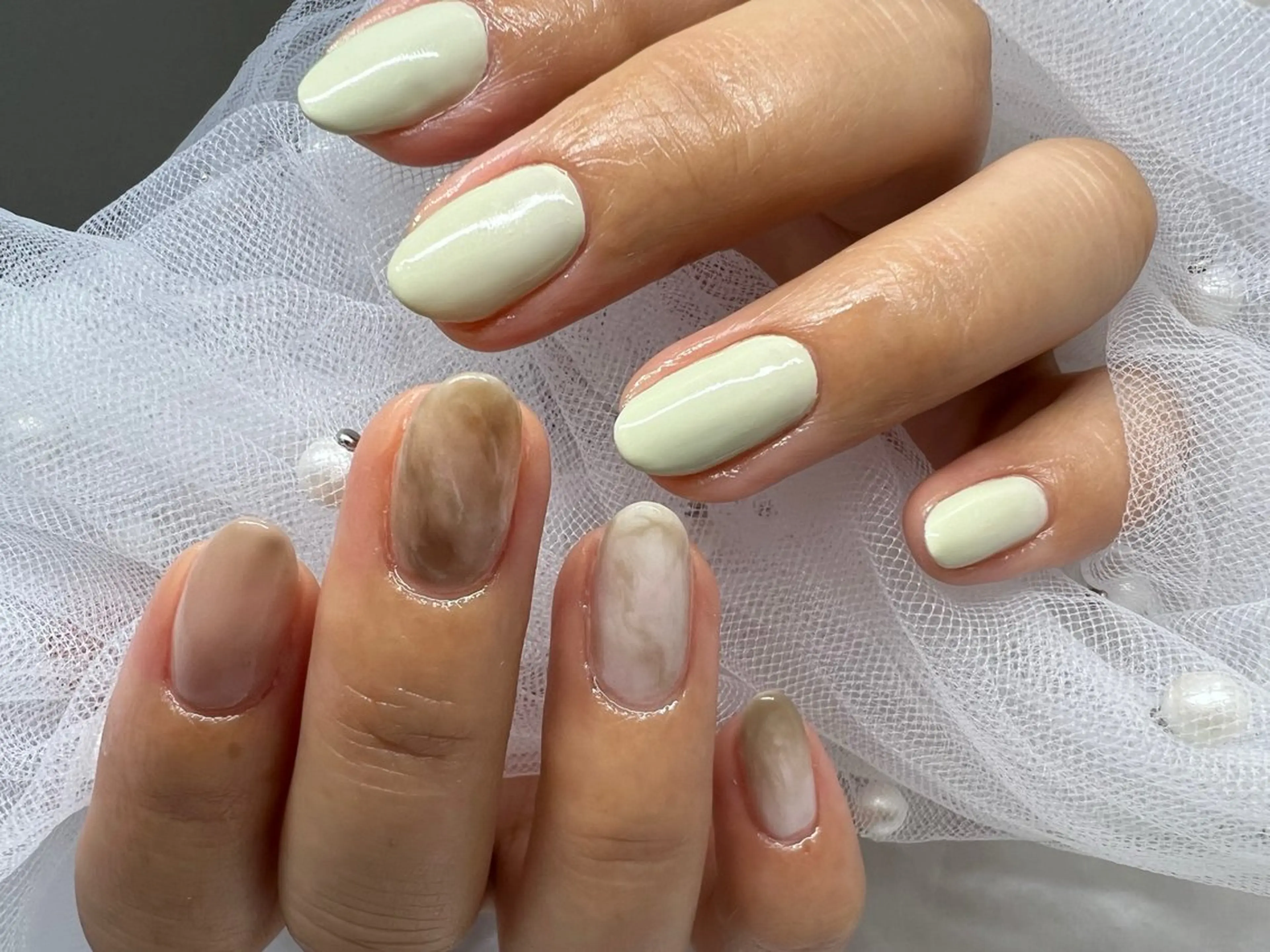 ネイル シンプルネイル minako .のネイルデザイン