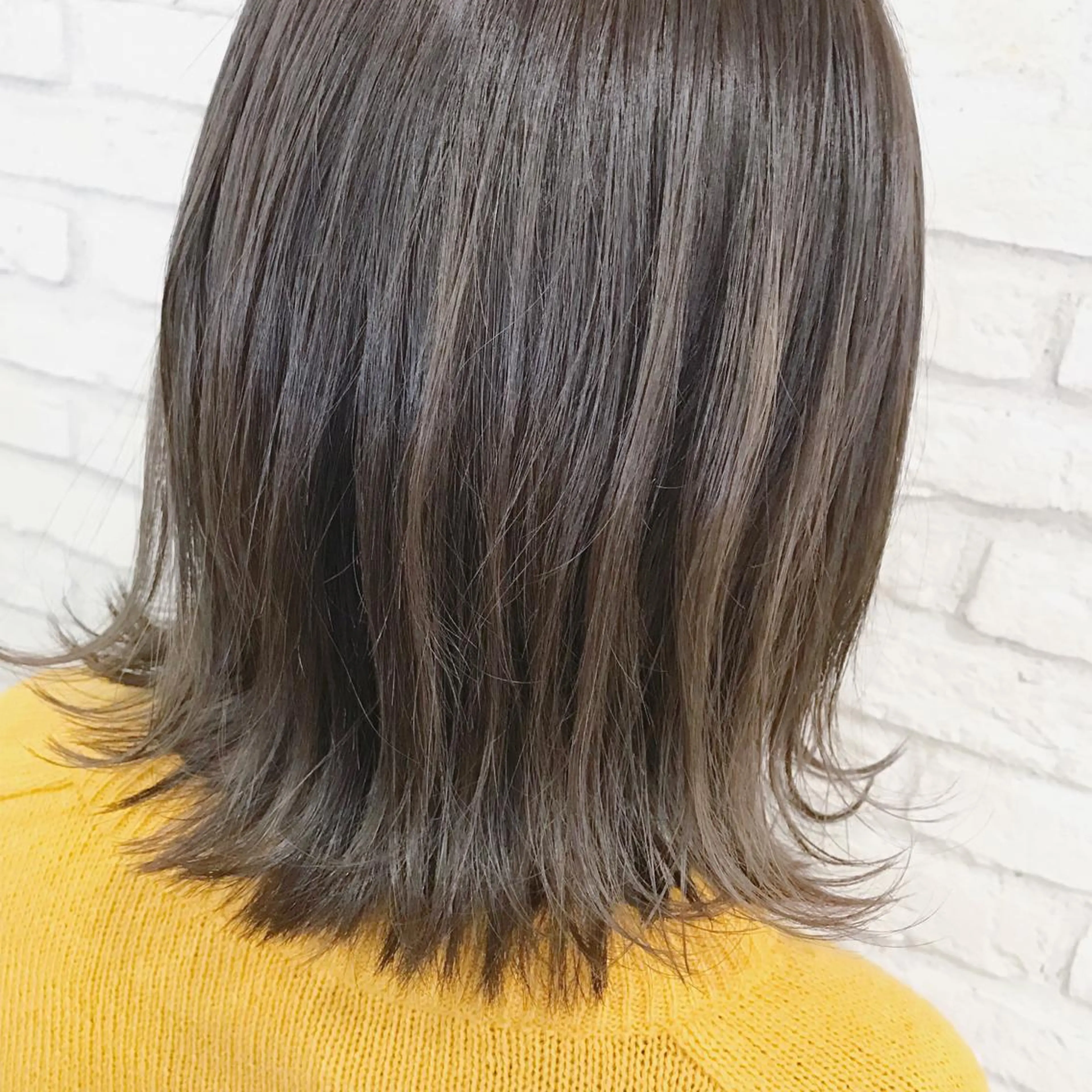 ミディアム カラー 切りっぱなしボブ ボブ 横浜🍒カット エクステ／RIEのヘアスタイル