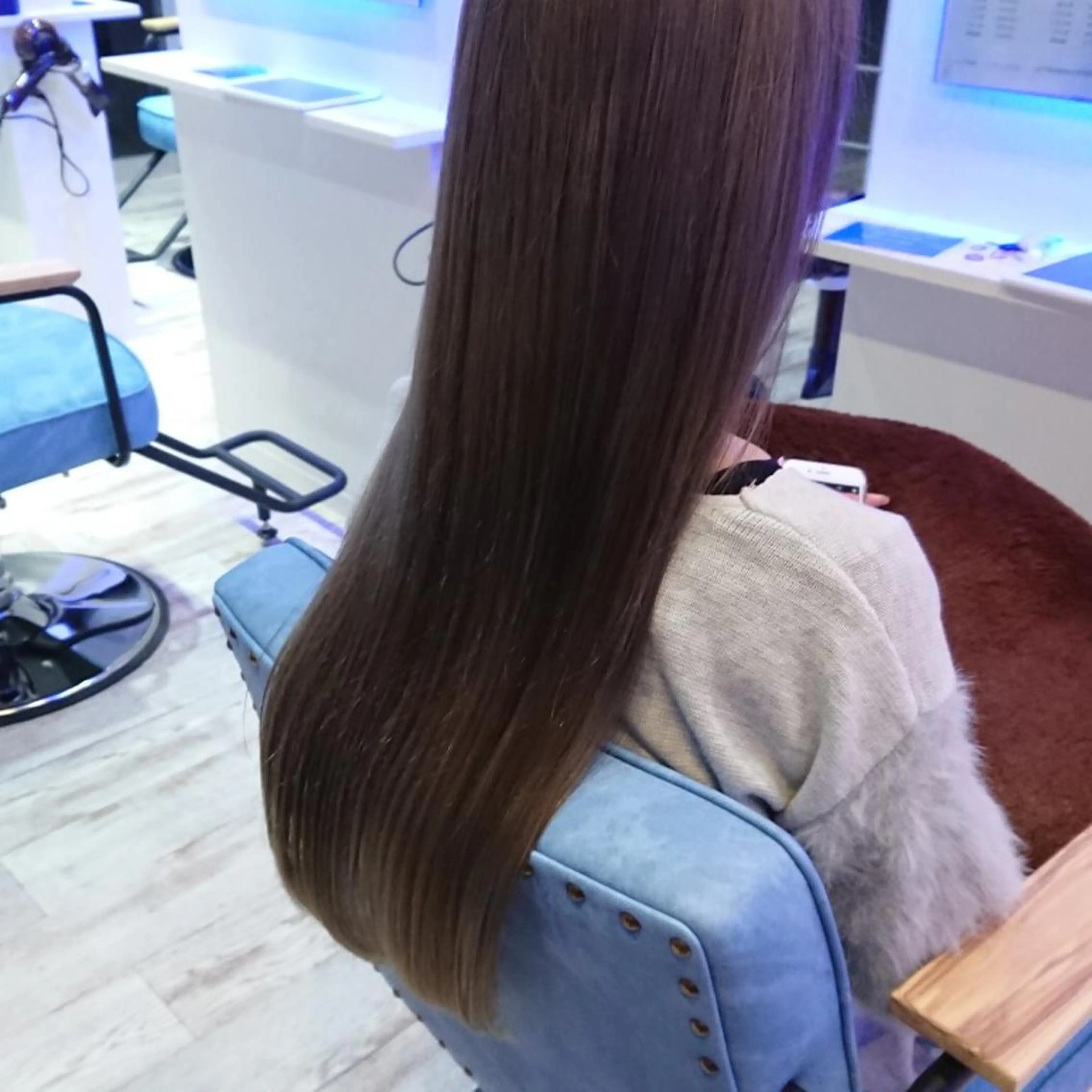 カラー ロング 小林 伸行のヘアスタイル