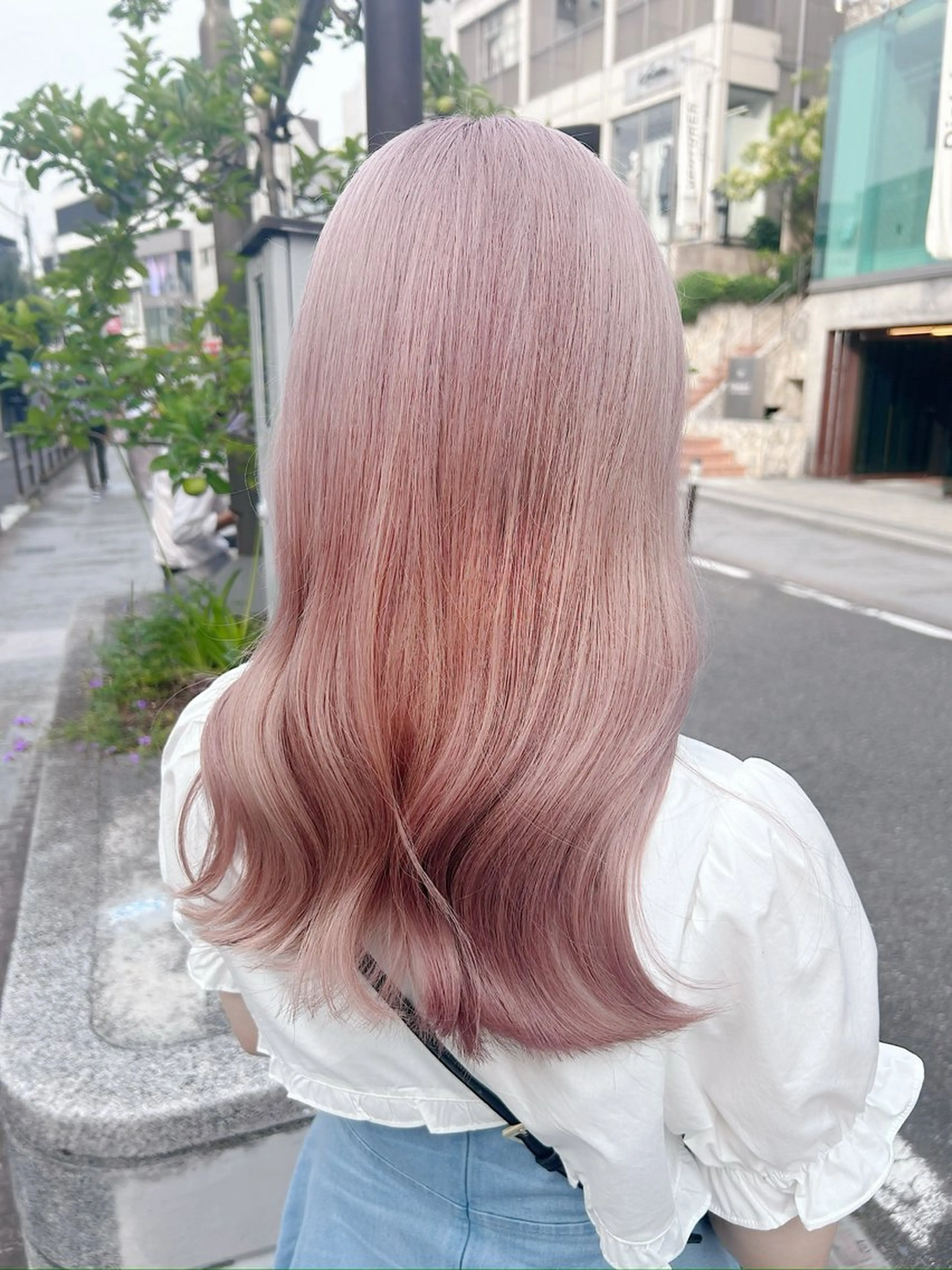 セミロング カラー ヘアアレンジ ヘアカラー トリートメント ヘアセット 💕誰より可愛い💕 ピンク🎀YUUKAのヘアスタイル
