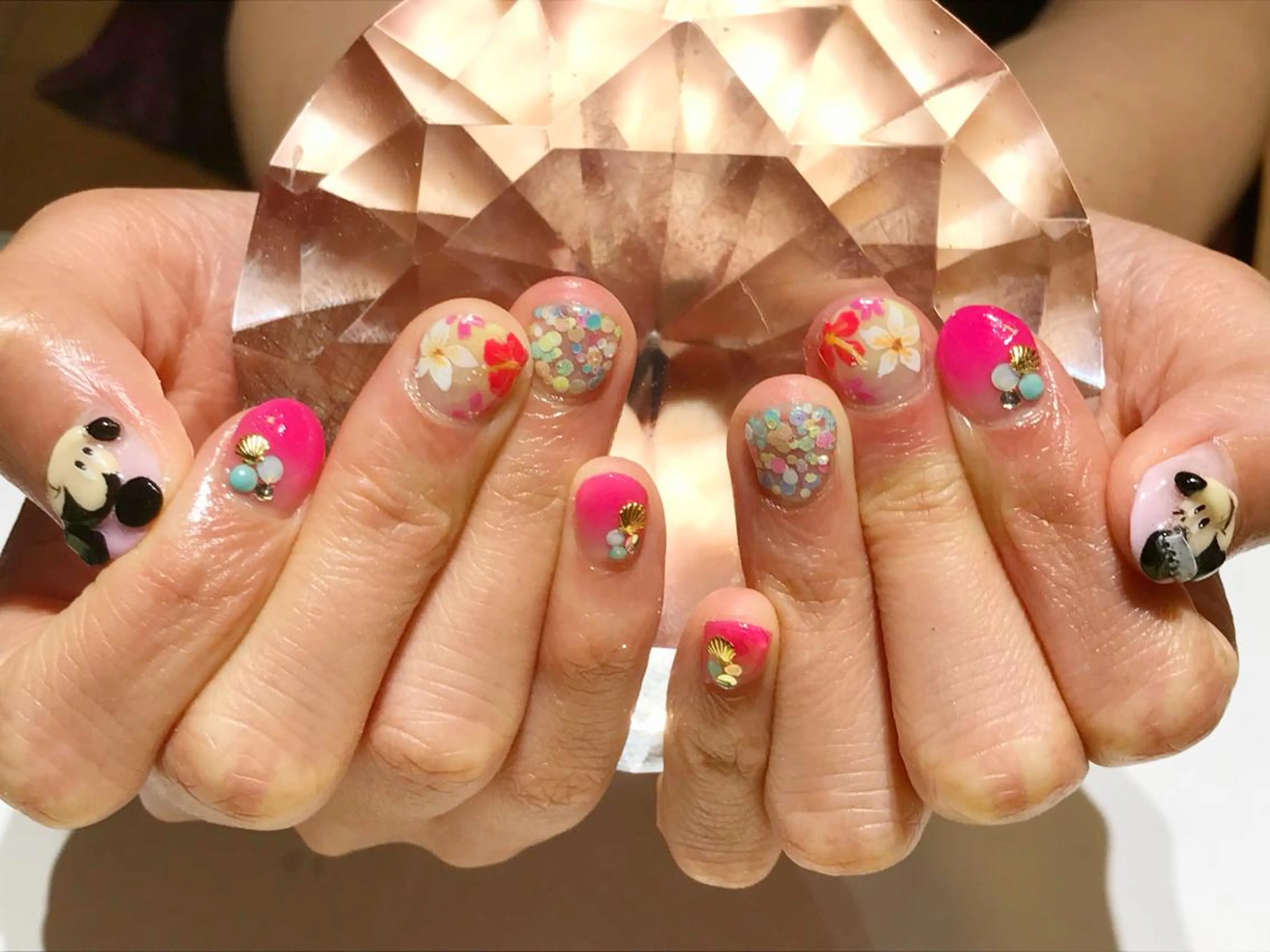 ネイル ショートネイル ブライダルネイル YUN 💅のネイルデザイン
