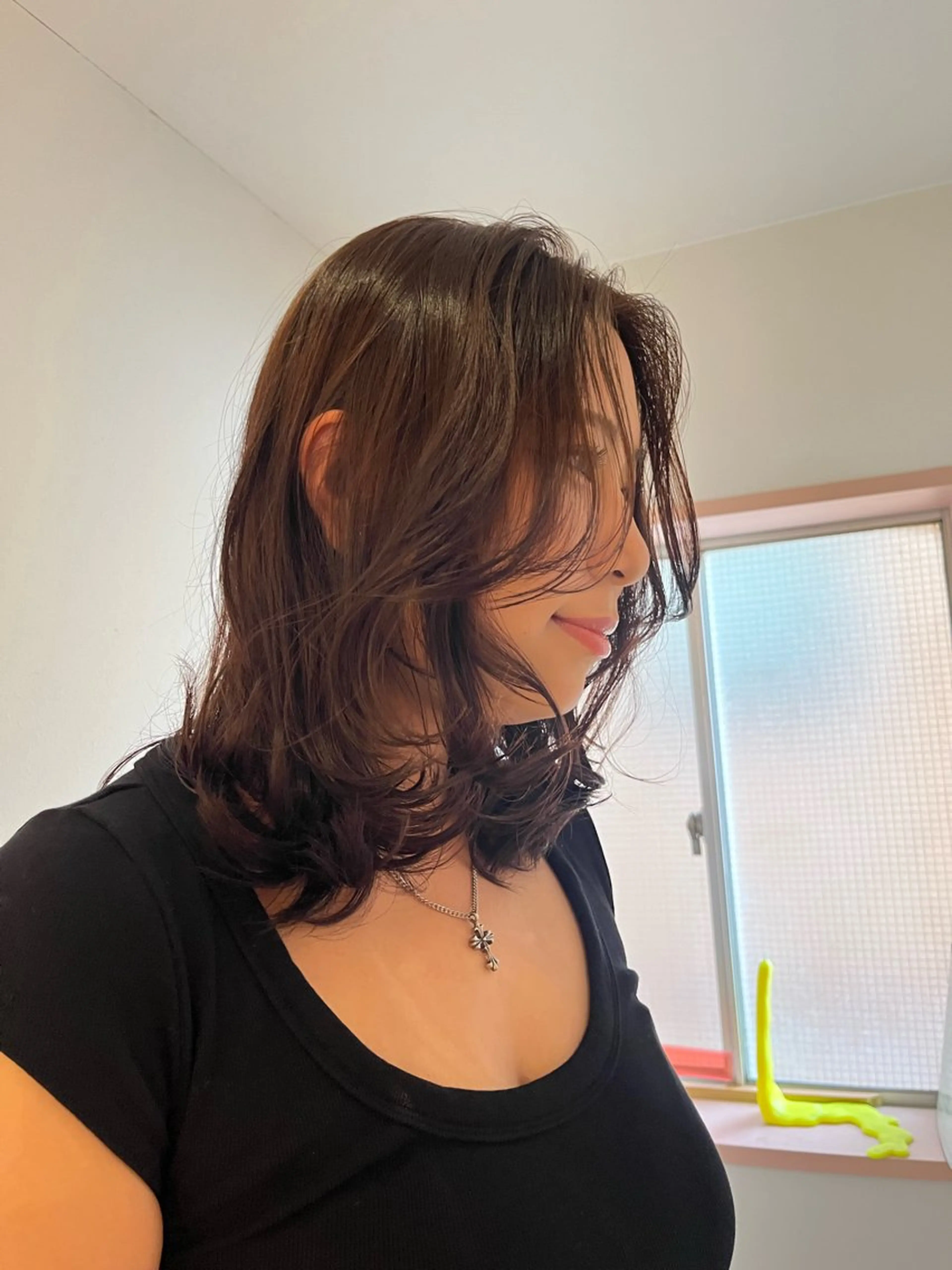 セミロング ベルベチカ所属・市村 花奈のヘアスタイル