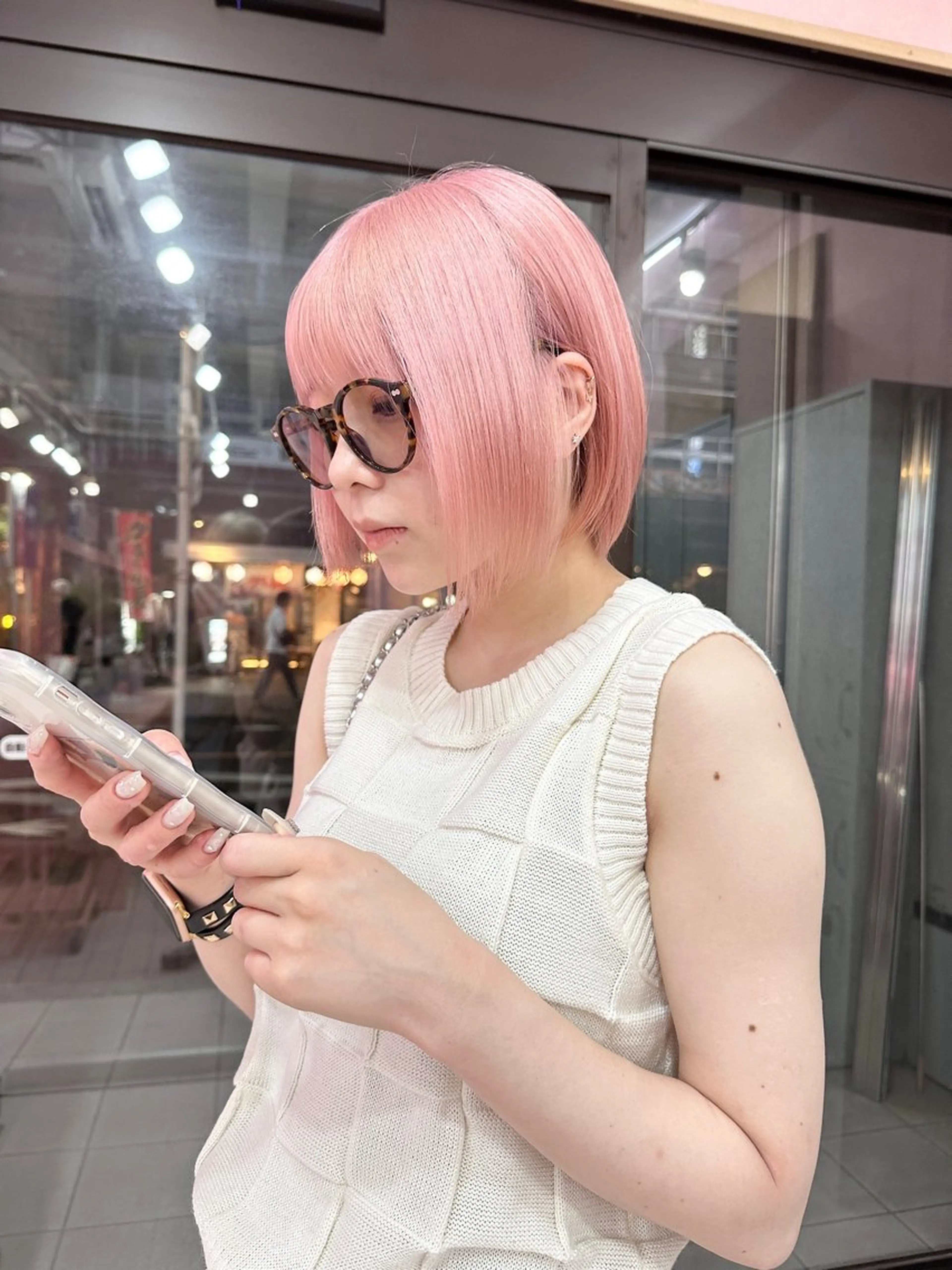 ショート カラー ベージュカラー ブリーチ 抜きっぱなしブロンド ブロンド デザインカラー ヘアカラー トリートメント ❄️💛エクステ ブリーチ❄️yukiのヘアスタイル