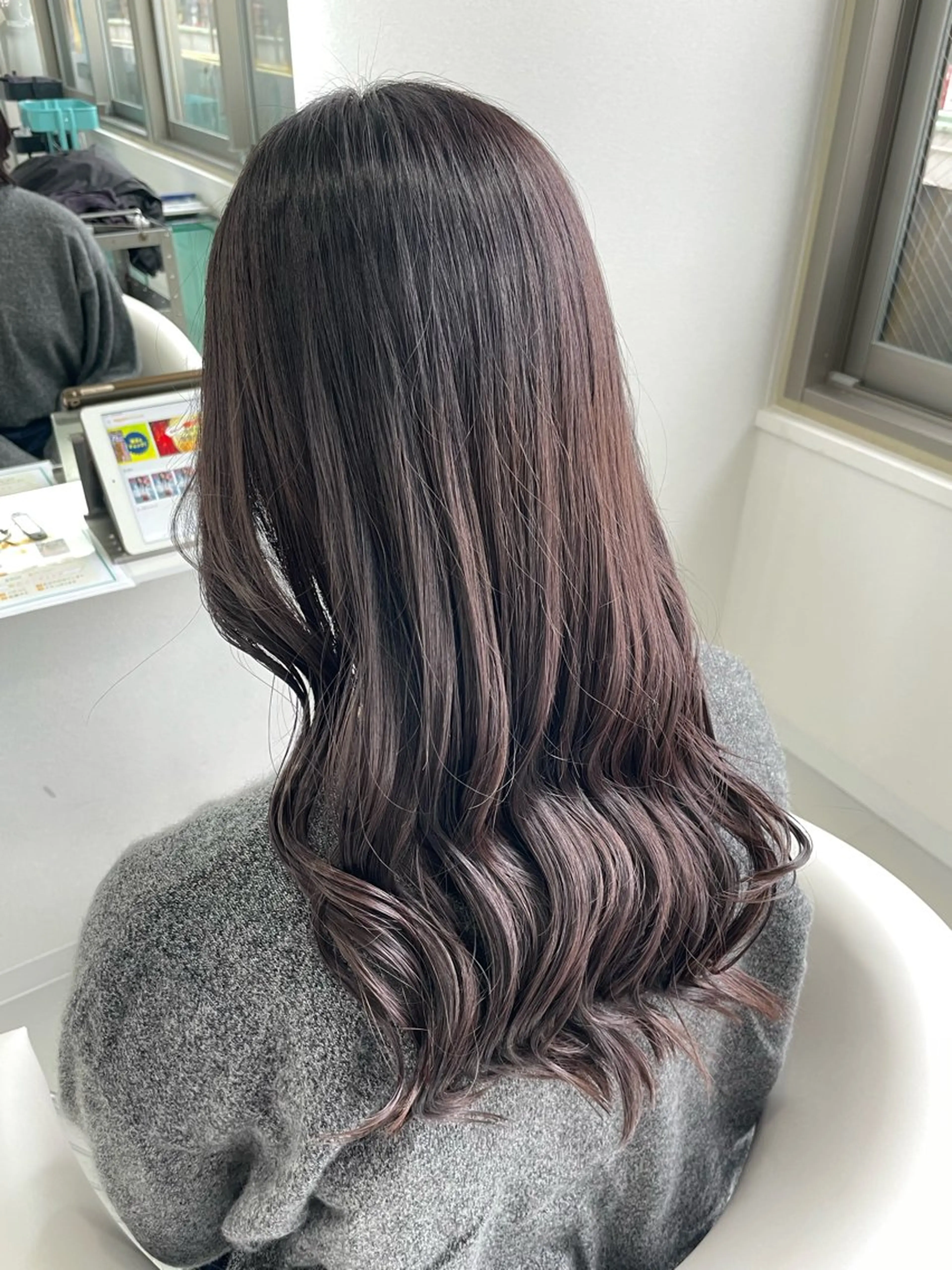 ロング MoA cilue所属・MoA cilue さつきのヘアスタイル