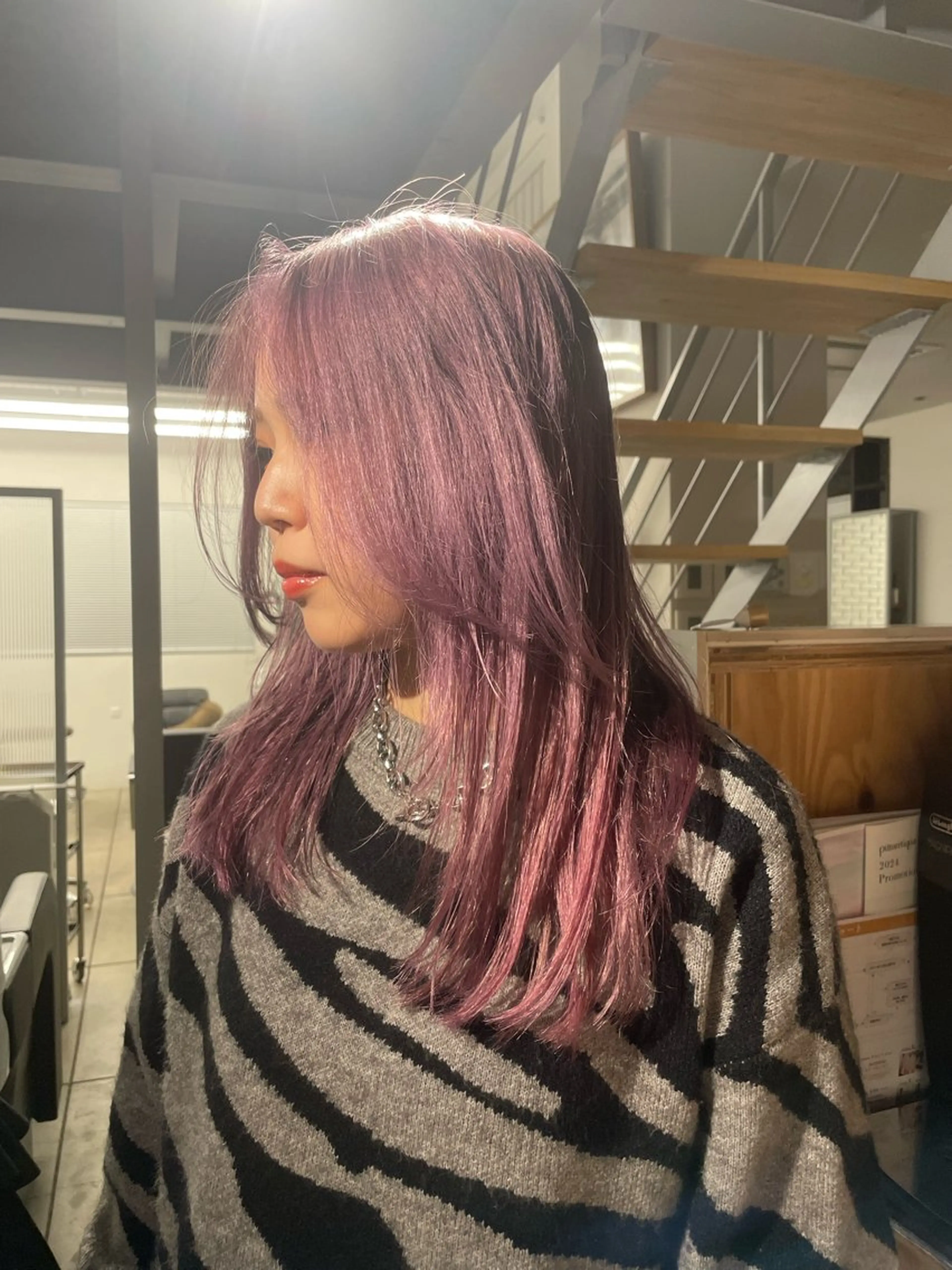 カラー ブリーチ ブリーチなしカラー 鬼頭 優吾のヘアスタイル
