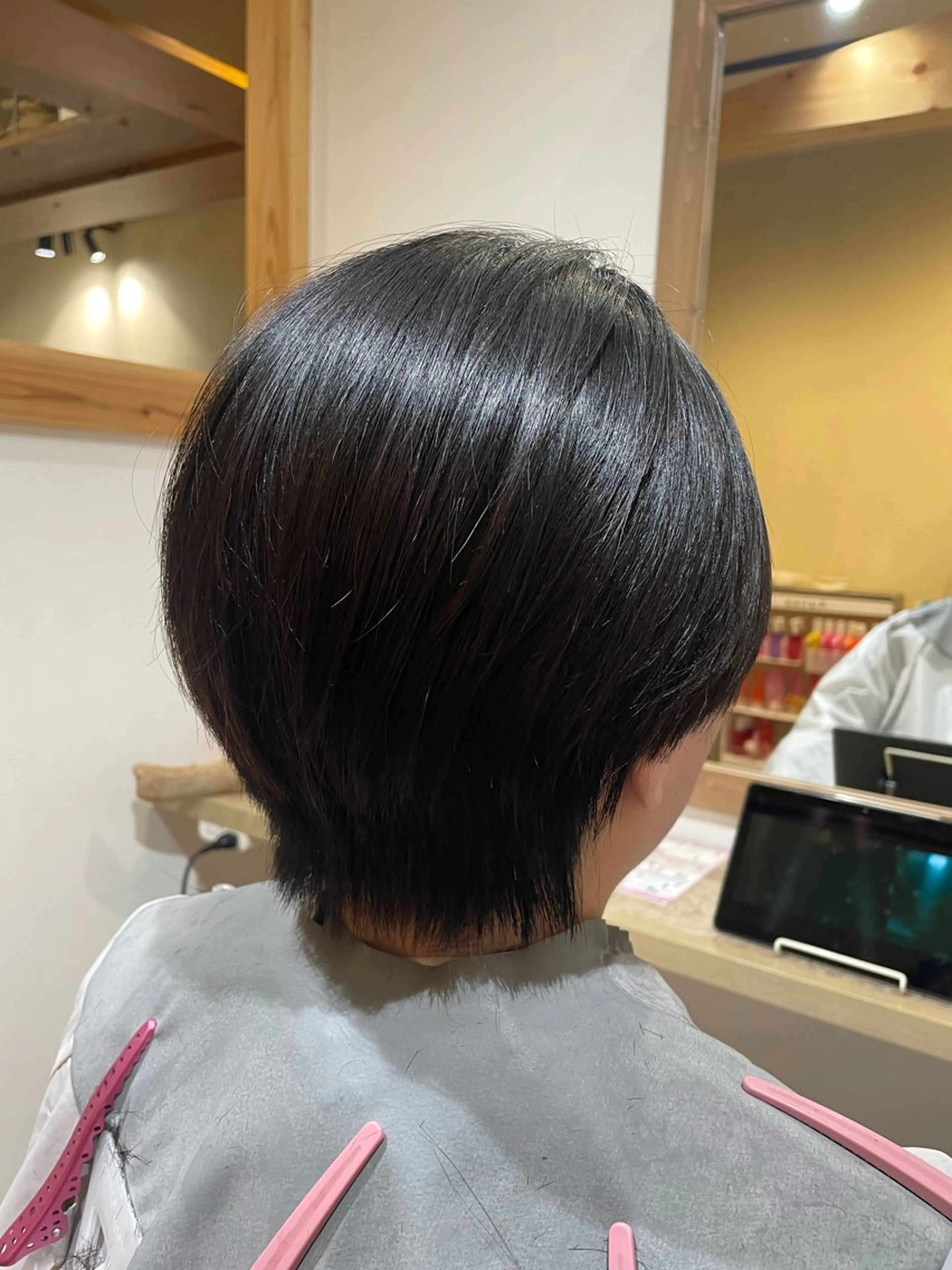 ショート カット パーマ 山口里莉 /ブリーチカラーのヘアスタイル