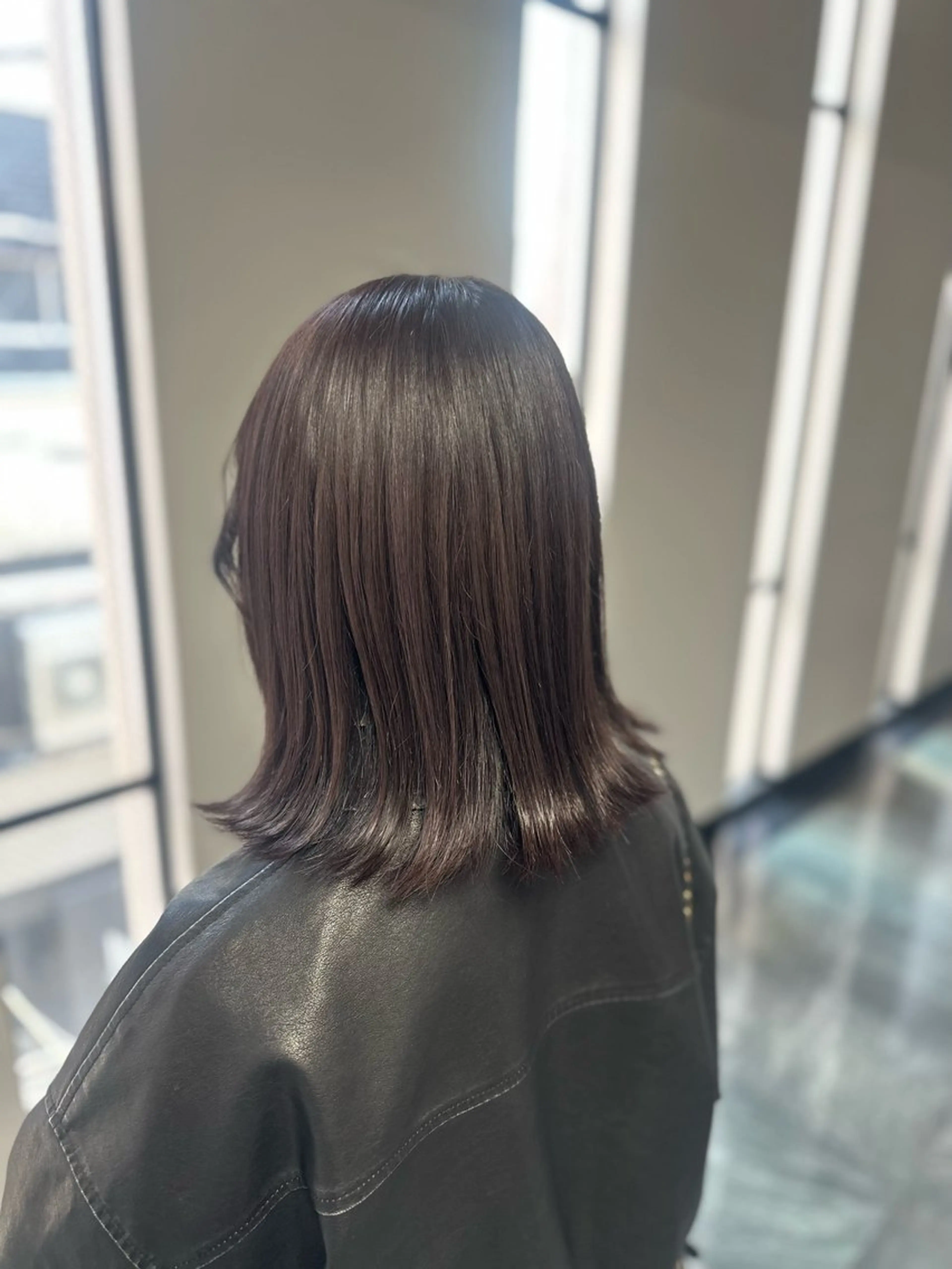 ショート ヘアカラー トリートメント MOURI CHISATOのヘアスタイル