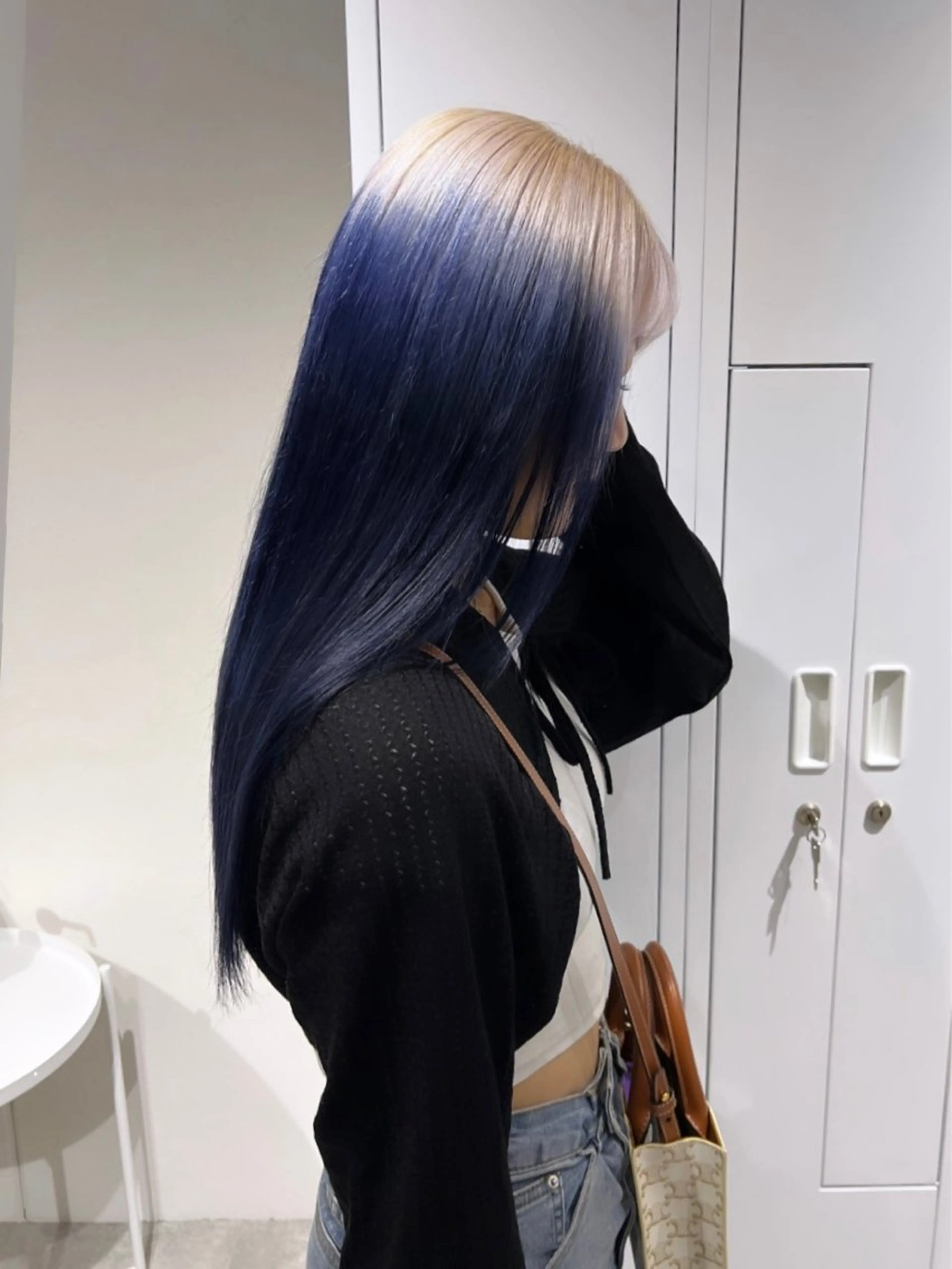 ロング カラー ブリーチ ケアブリーチ 透明感カラー デザインカラー ダブルカラー nendo_hair所属・ハイトーン/ブリーチ レイヤーsonokaのヘアスタイル