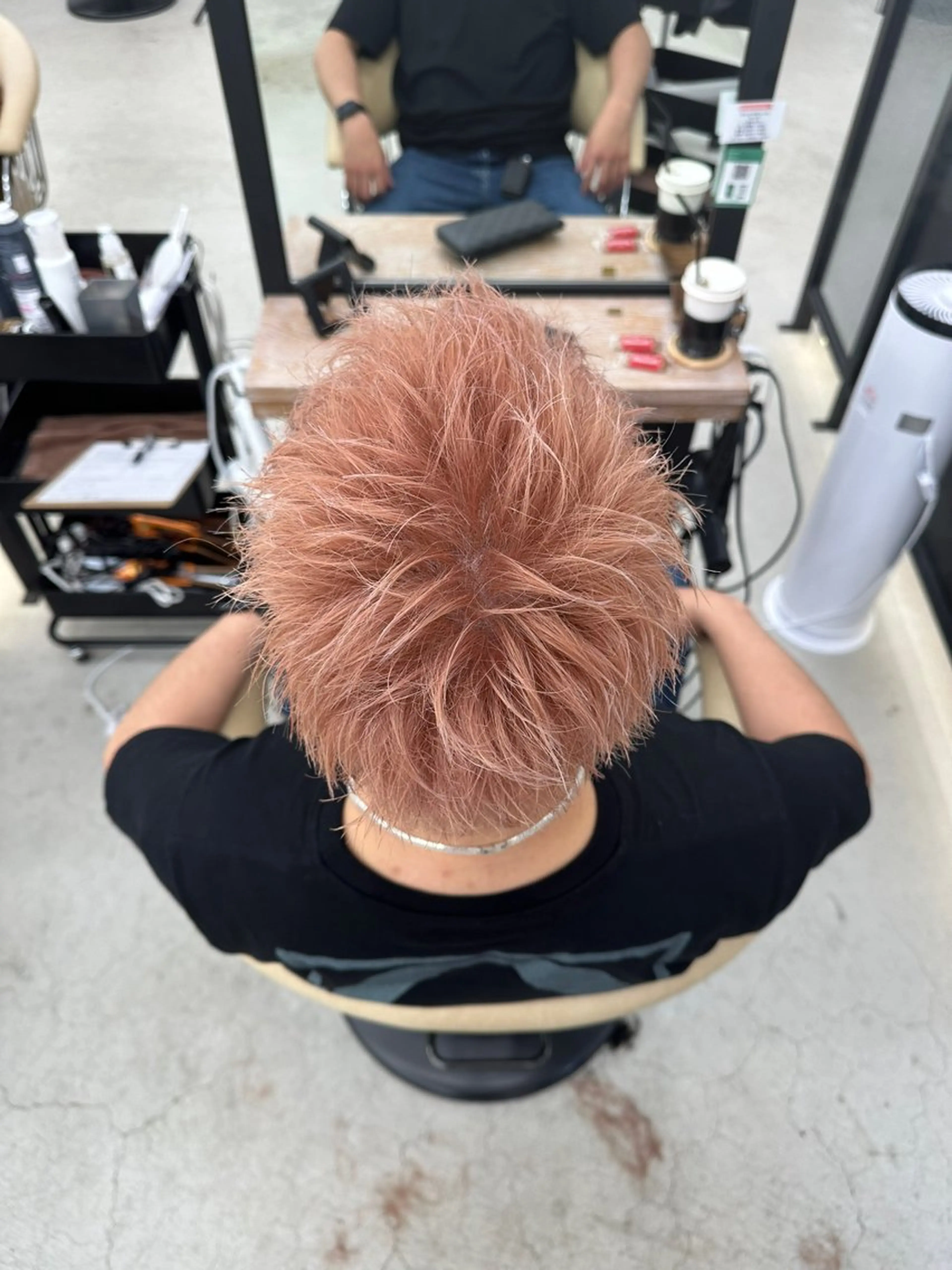 ショート メンズ メンズハイトーン スパイキーショート ショートヘア sand所属・ボブ/ショート 松井颯汰のヘアスタイル