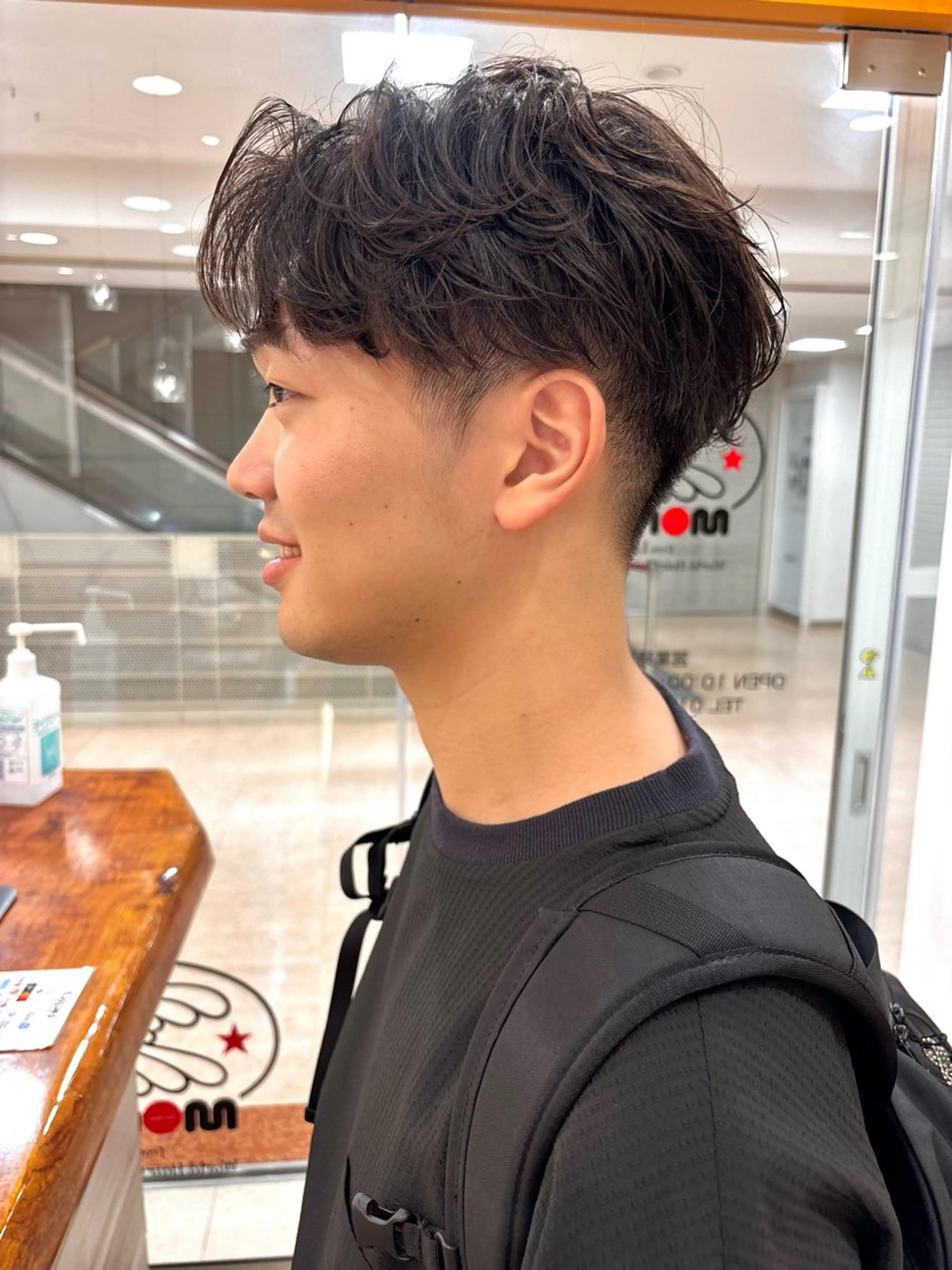 ショート メンズ フェザーパーマ メンズパーマ カット パーマ 藤森 大のヘアスタイル