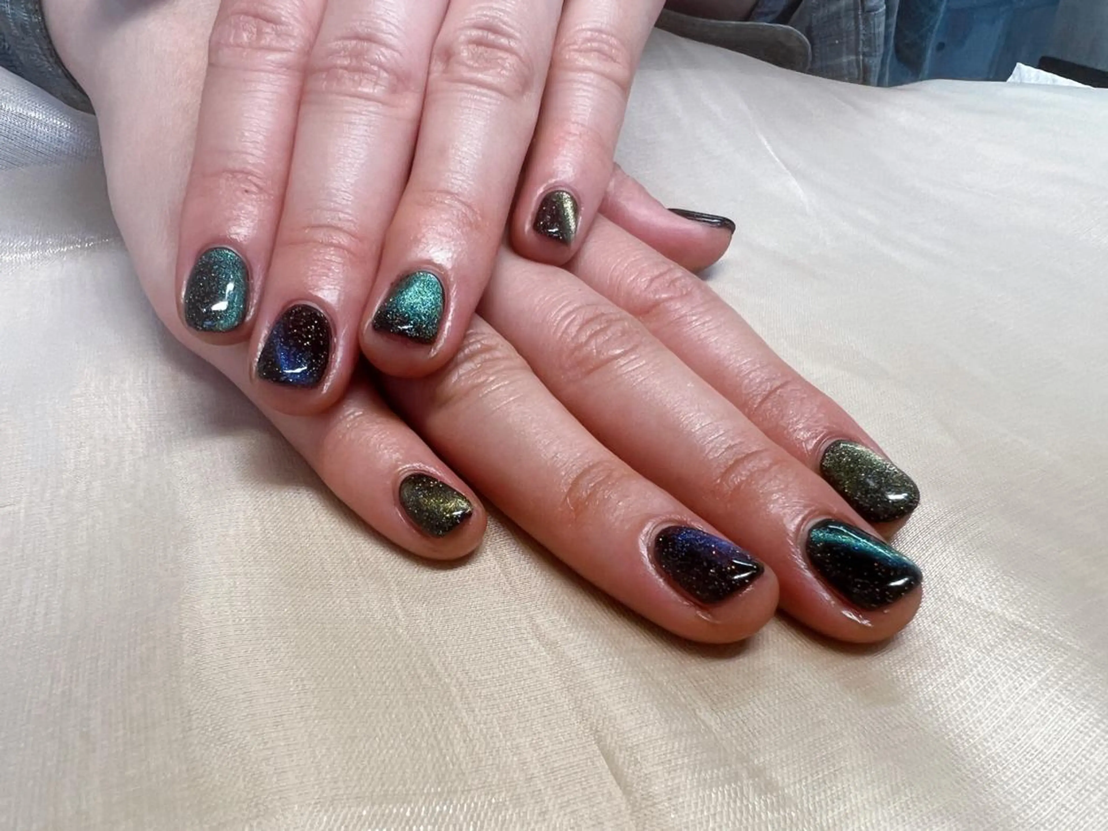 ショート カラー ネイル L·COCO Nail所属・L♡ COCO nailのネイルデザイン