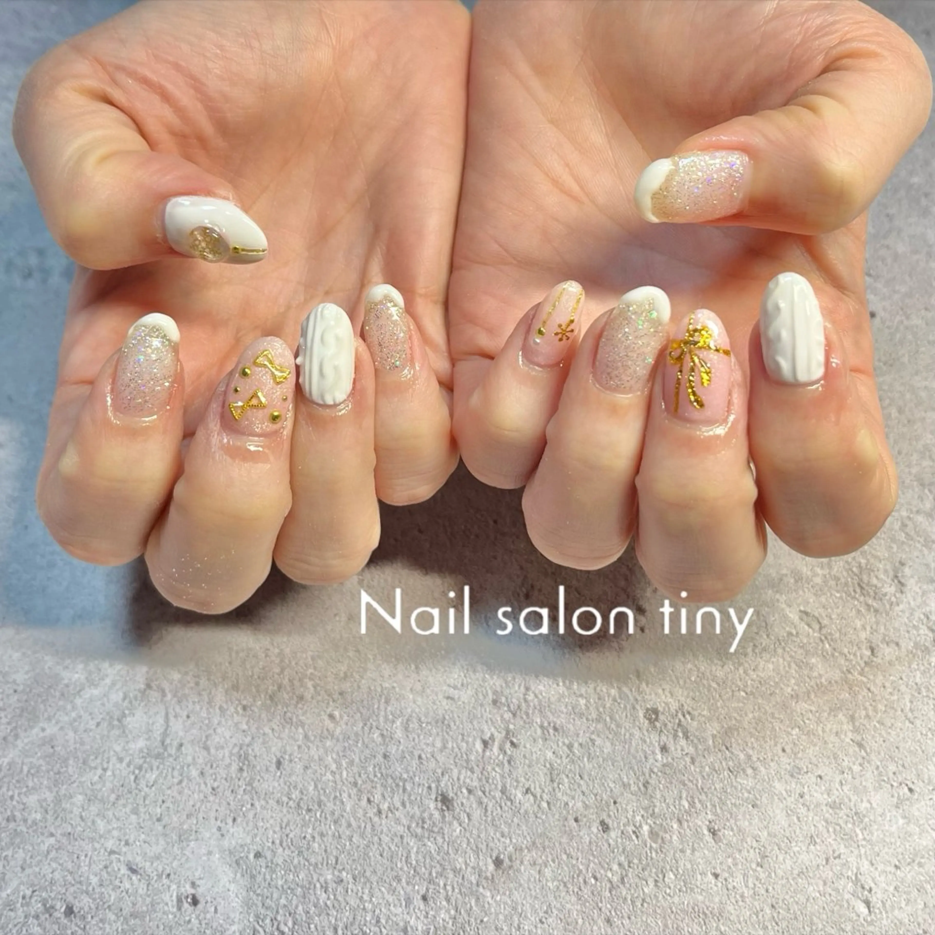 ネイル 持ち込み ハンドネイル ネイルサロンタイニー所属・Nail salon tiny🩵のネイルデザイン