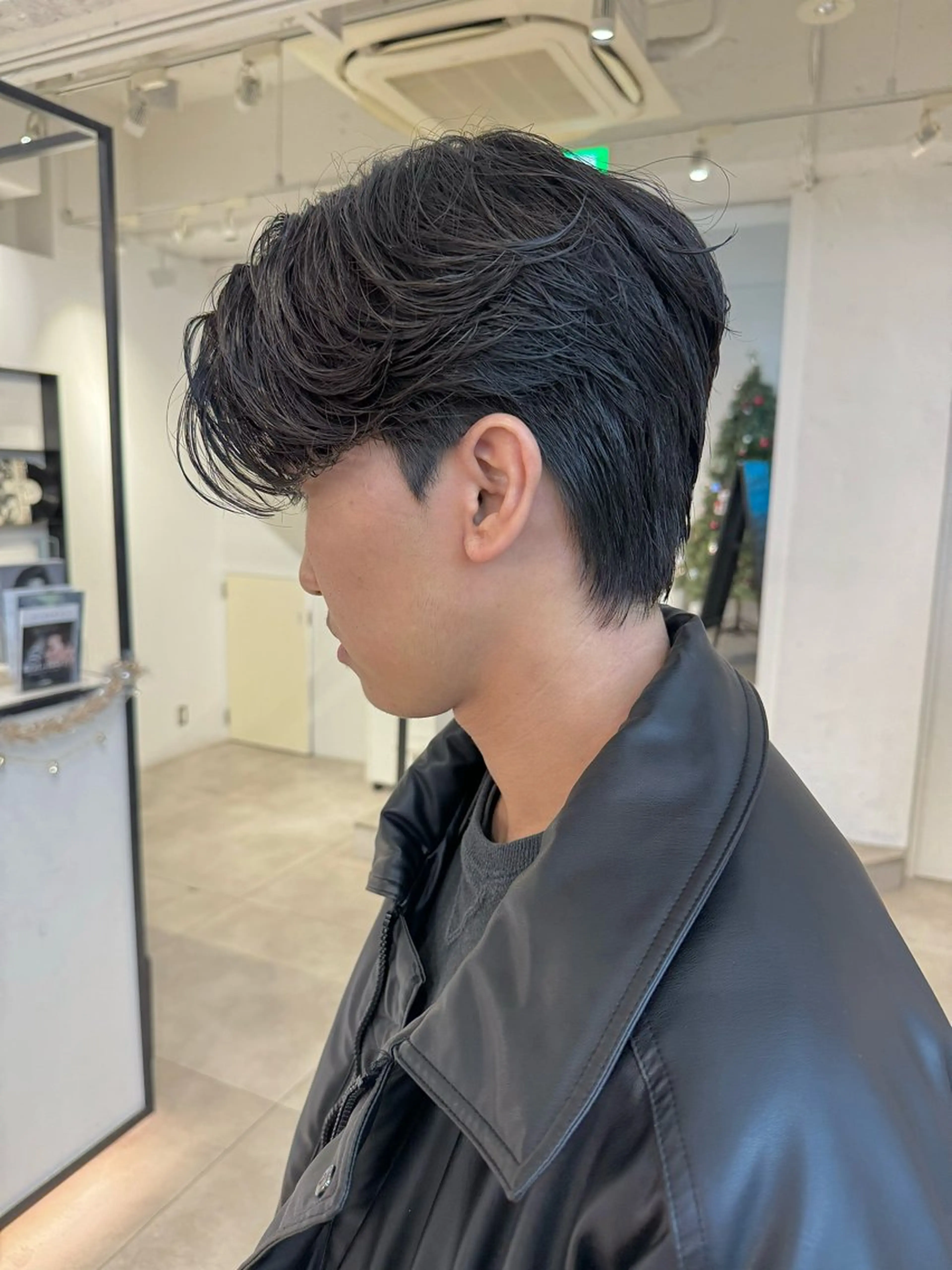 パーマ メンズ カット パーマ 🇰🇷カルマパーマ kaito🇰🇷のヘアスタイル