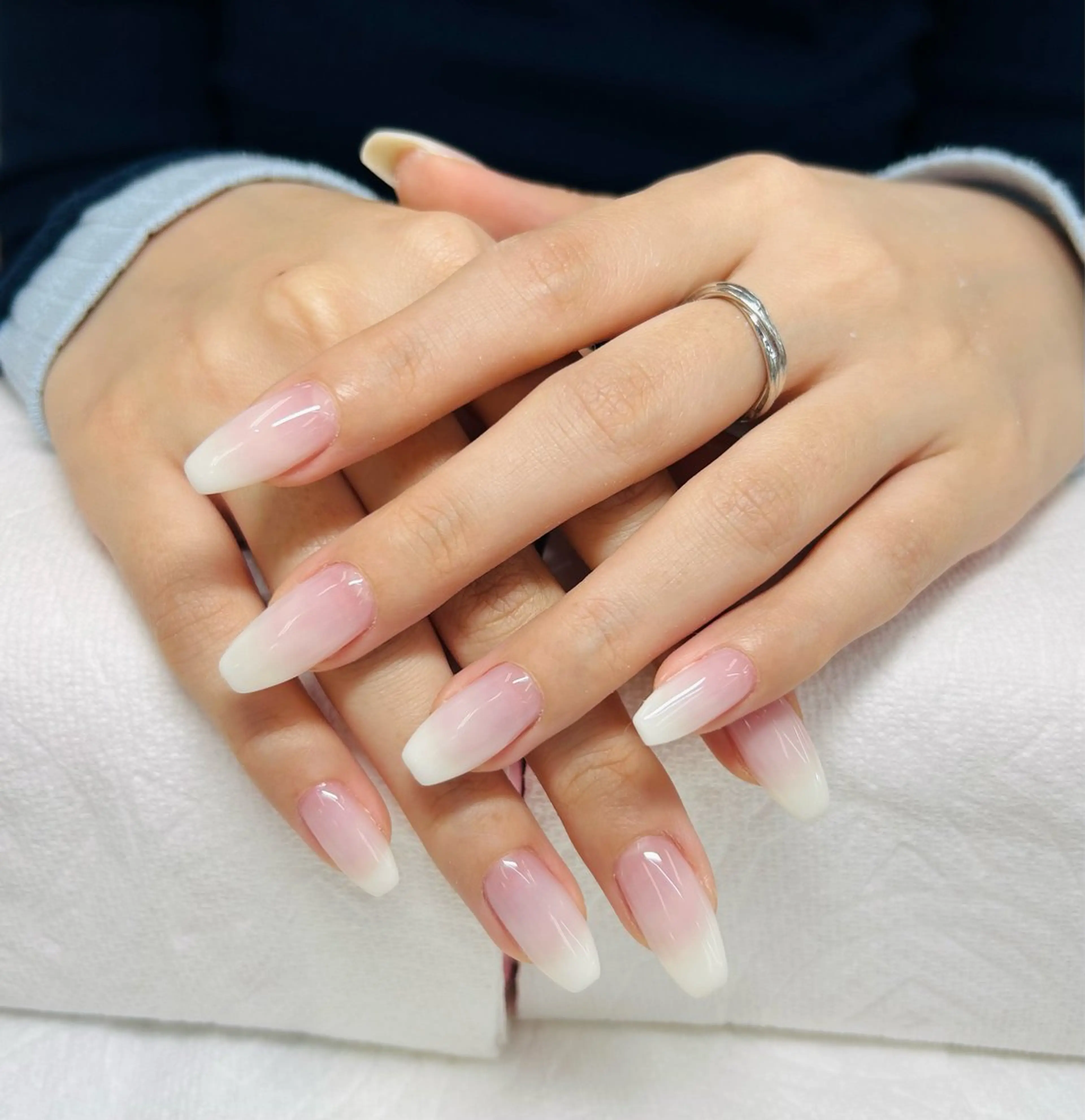 ハンド【オフあり】グラデーションor ワンカラーの写真