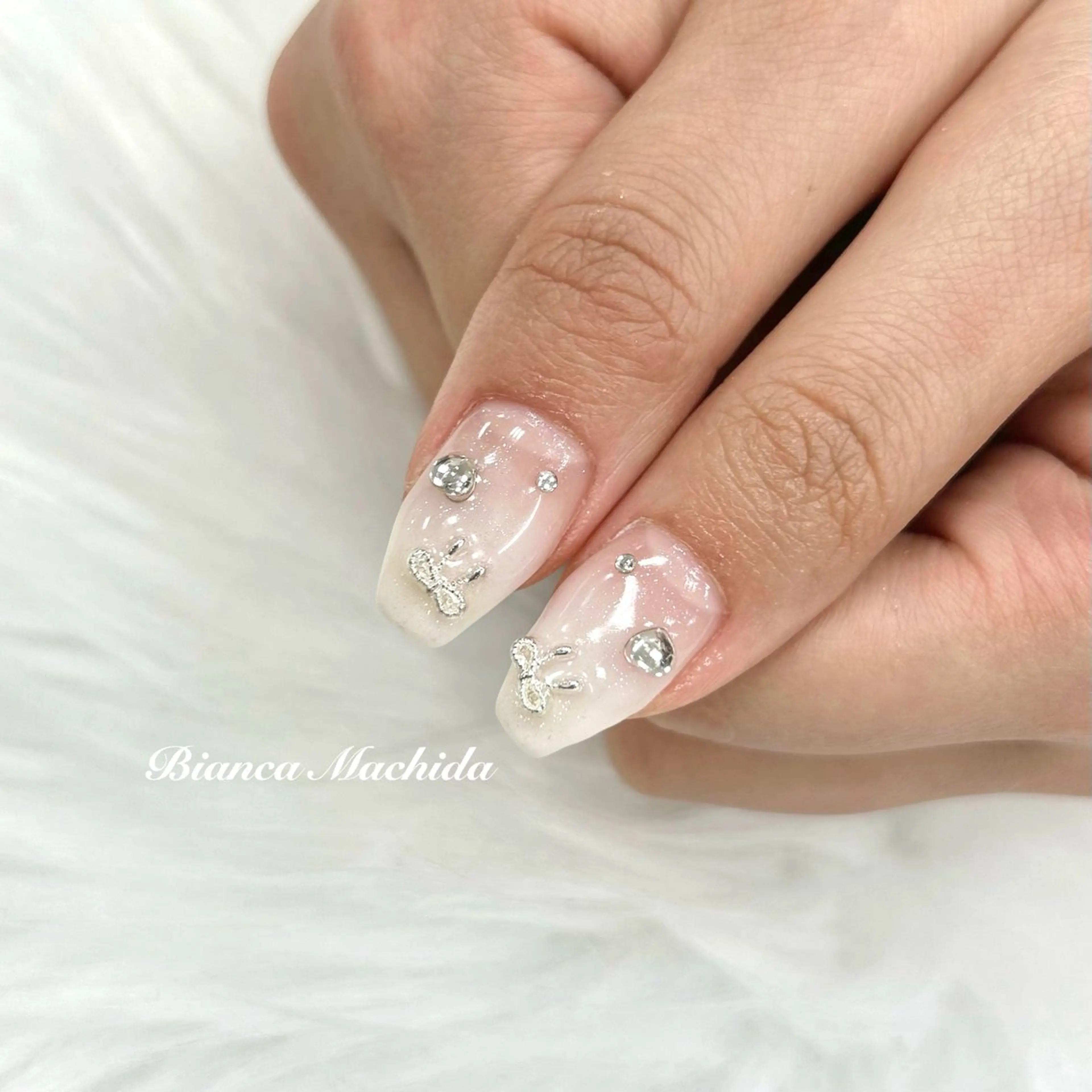 ネイル ハンドネイル ハンドケア Bianca 🪽 Nakajimaのネイルデザイン