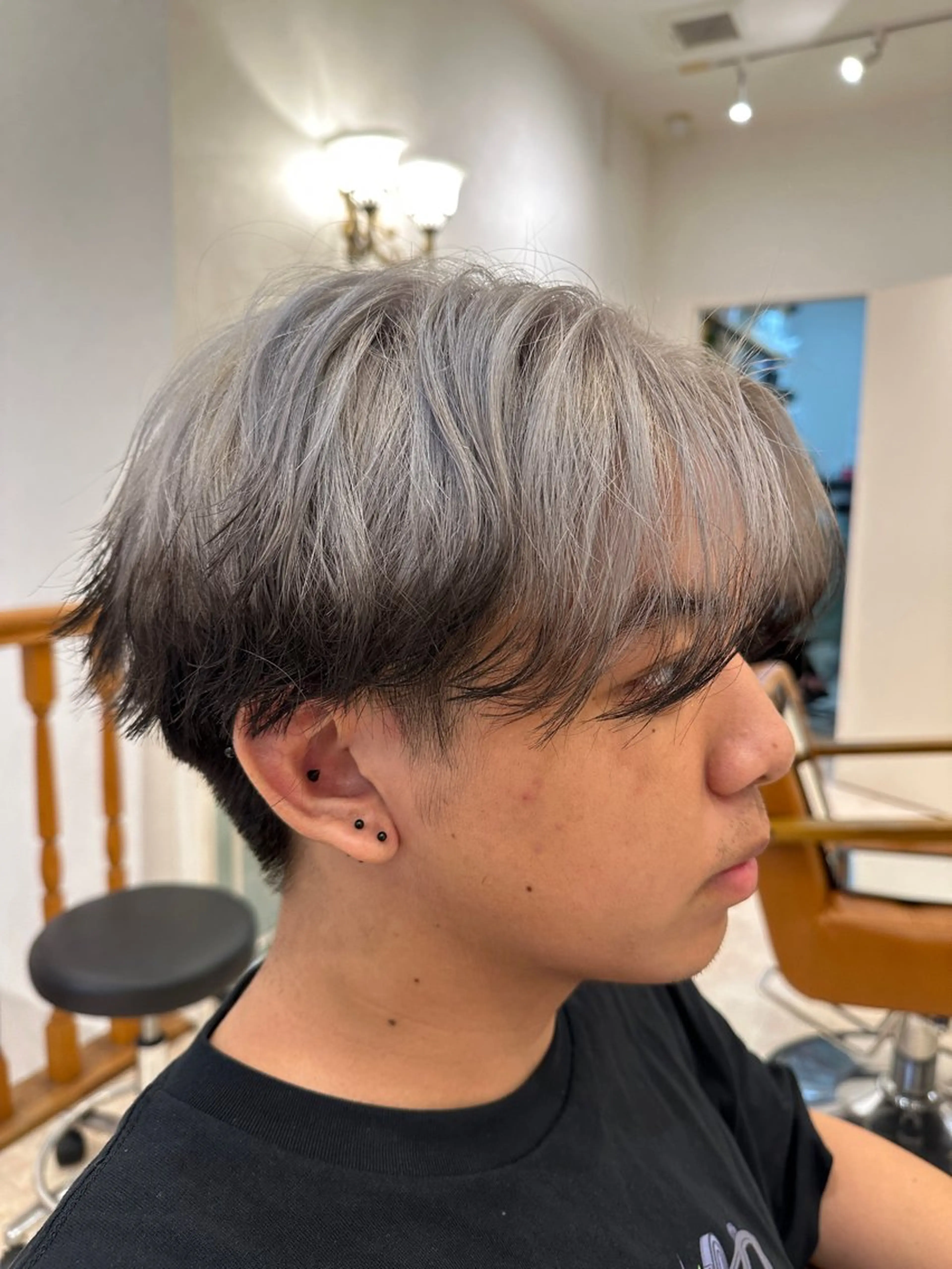 カラー 山口 珠莉のヘアスタイル
