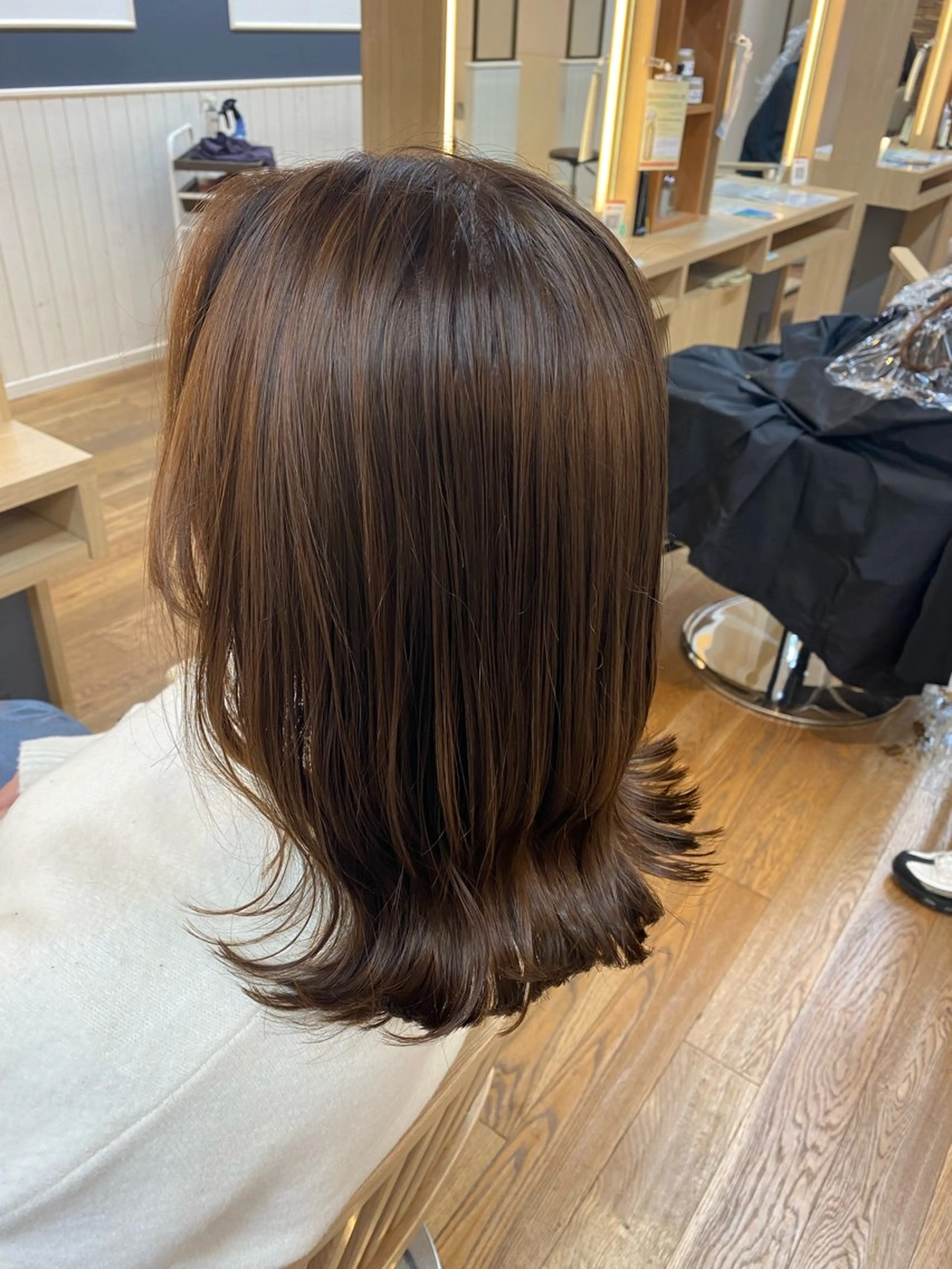 ミディアム カラー ヘアアレンジ ブラウンカラー 透明感カラー オリーブブラウン カット ヘアカラー トリートメント 韓国ヘア sasugaのヘアスタイル