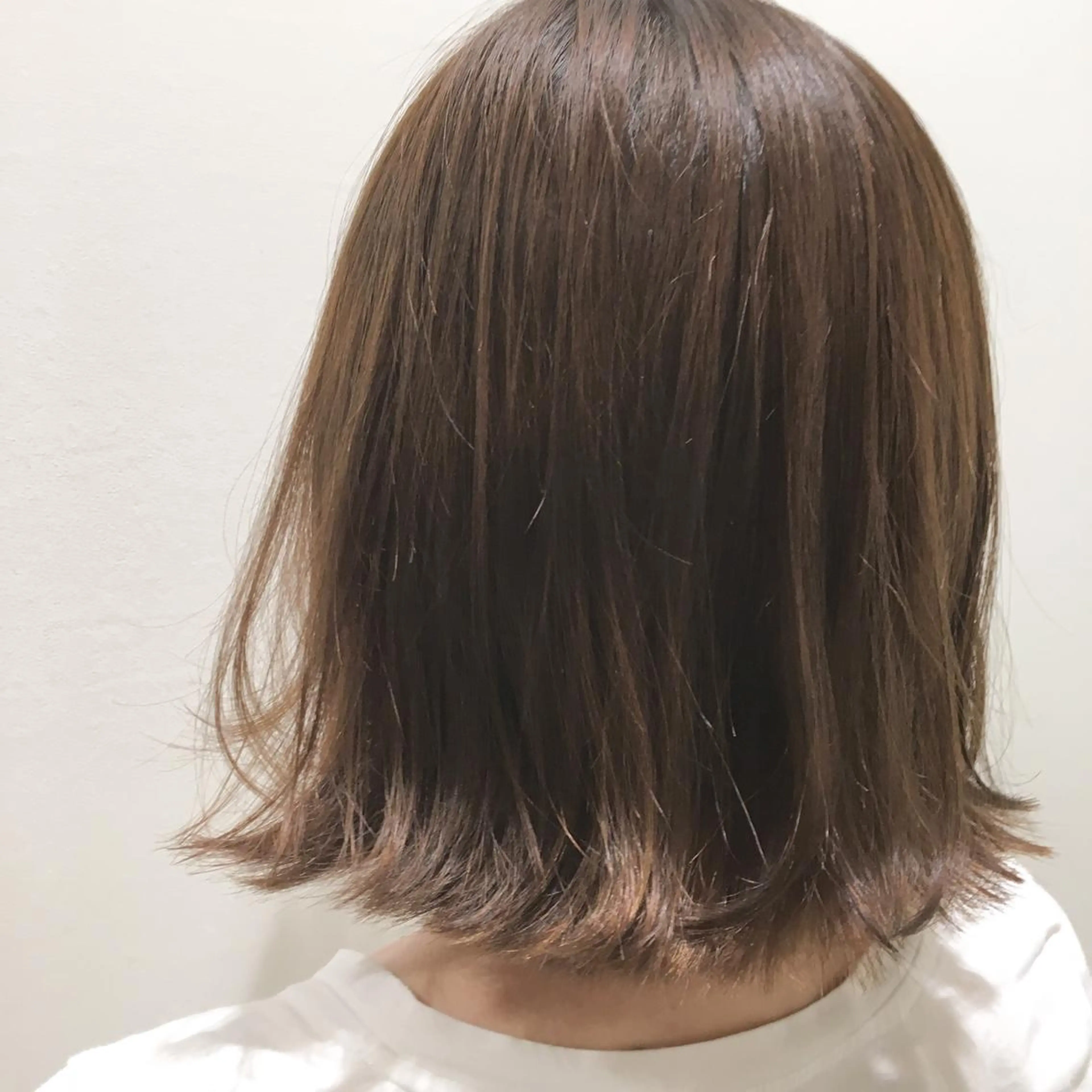 ショート ショートヘア 外ハネヘア LUCAS所属・fuchigami suzunoのヘアスタイル