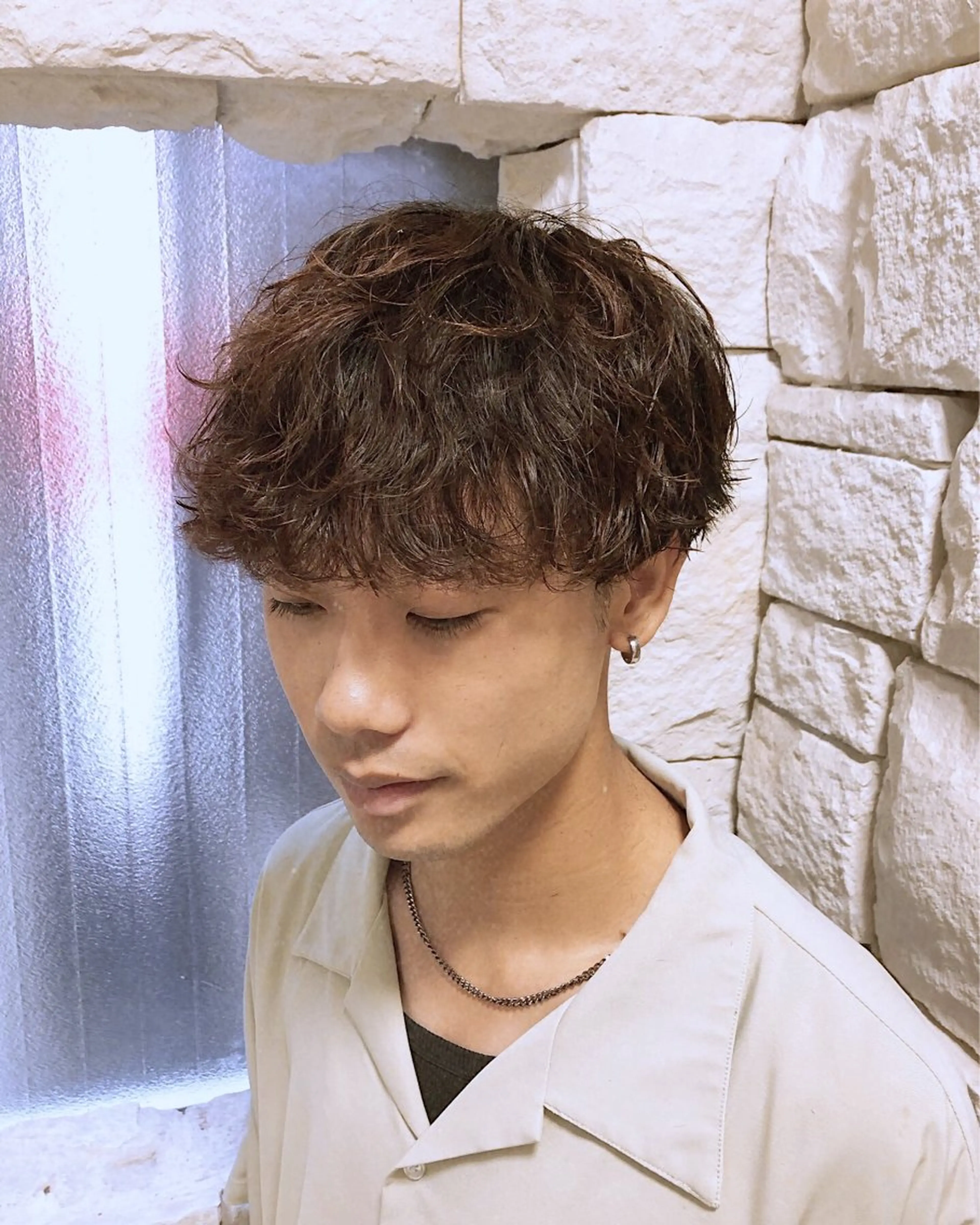 パーマ ヘアアレンジ メンズ メンズパーマ 波巻きパーマ カット パーマ トリートメント ヘアセット 栗原 侑也のヘアスタイル