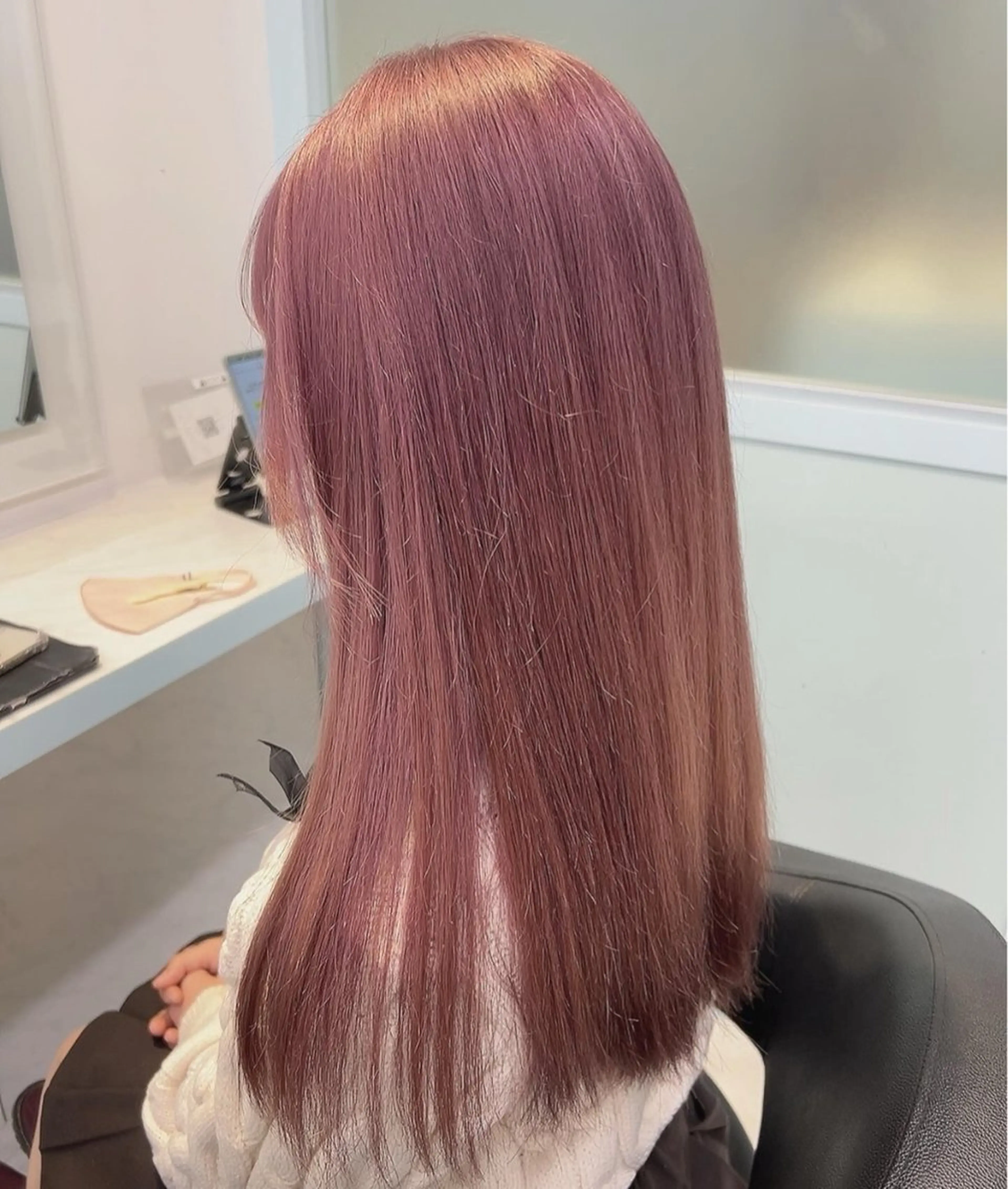 ロング カラー ヘアカラー トリートメント ヘッドスパ 🥞ベージュ系カラー 【すずきりほ】🥞のヘアスタイル