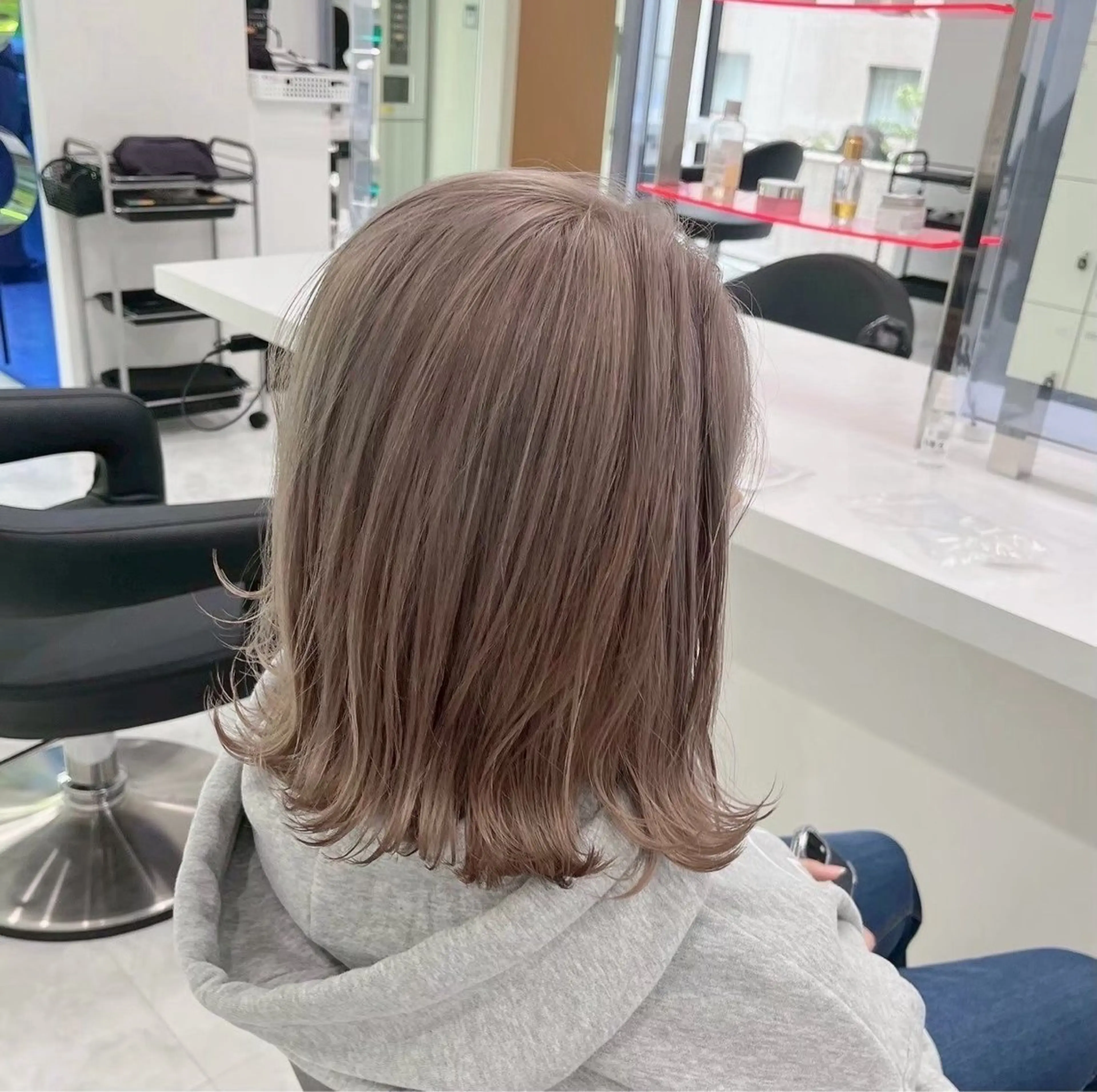 ミディアム カラー トレンドカラー🩵 羽衣🎀横浜🪄ྀིのヘアスタイル