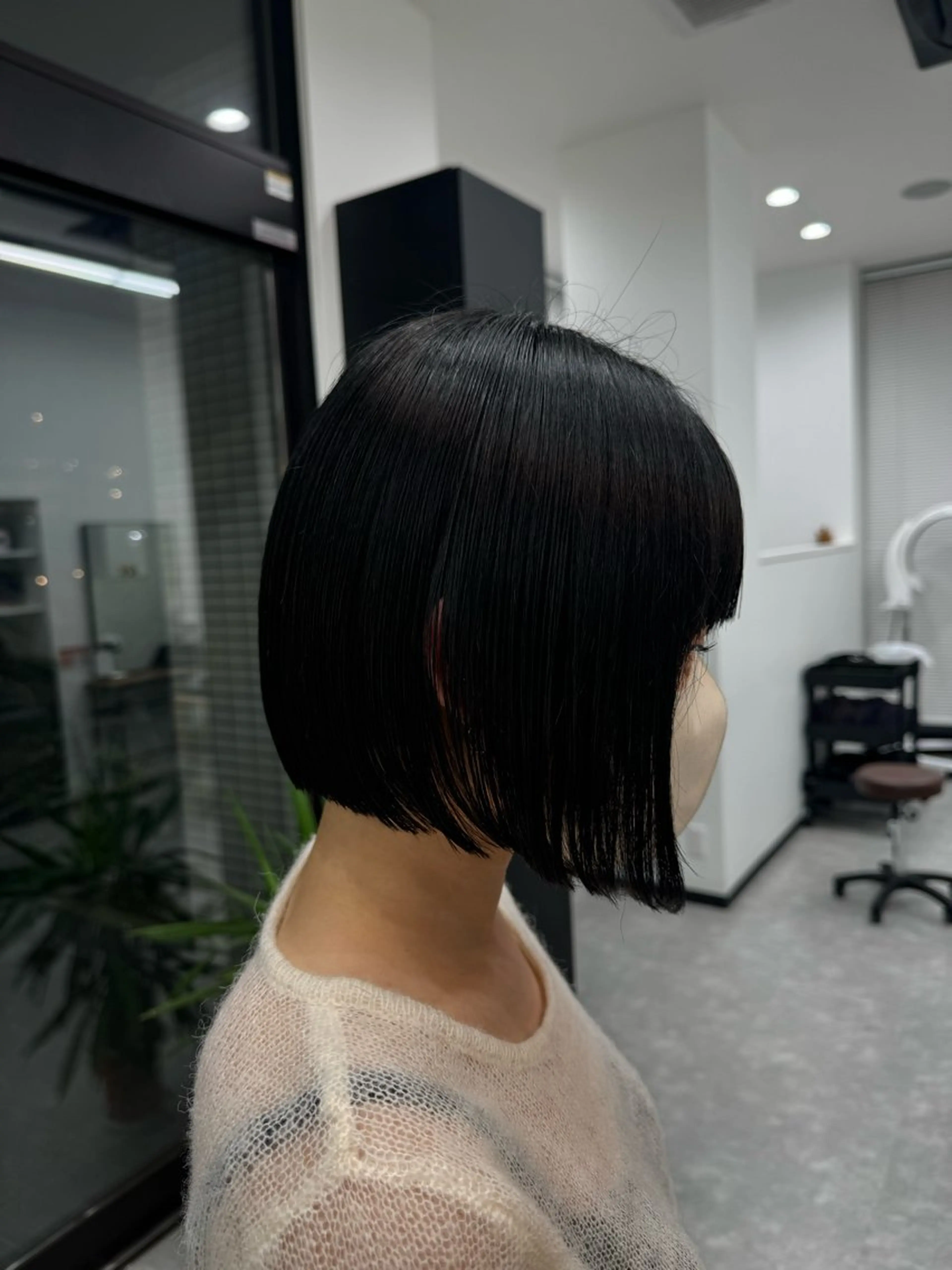 ショート nil所属・𝘀𝗮𝗲/柏の葉 / パーマモデルのヘアスタイル