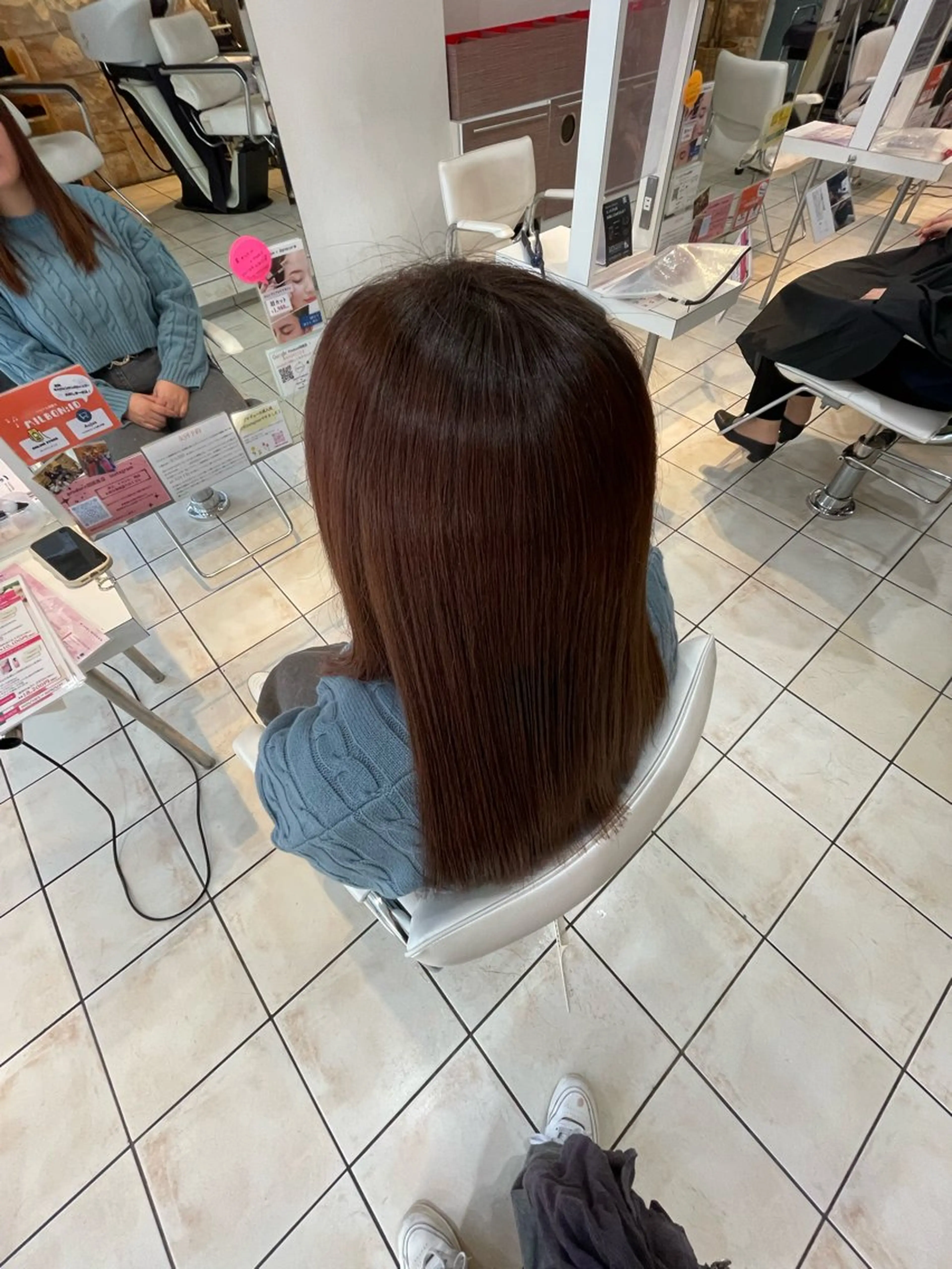 ロング カラー カット ヘアカラー トリートメント まつ毛/アイブロウ /髪質改善カラーのヘアスタイル