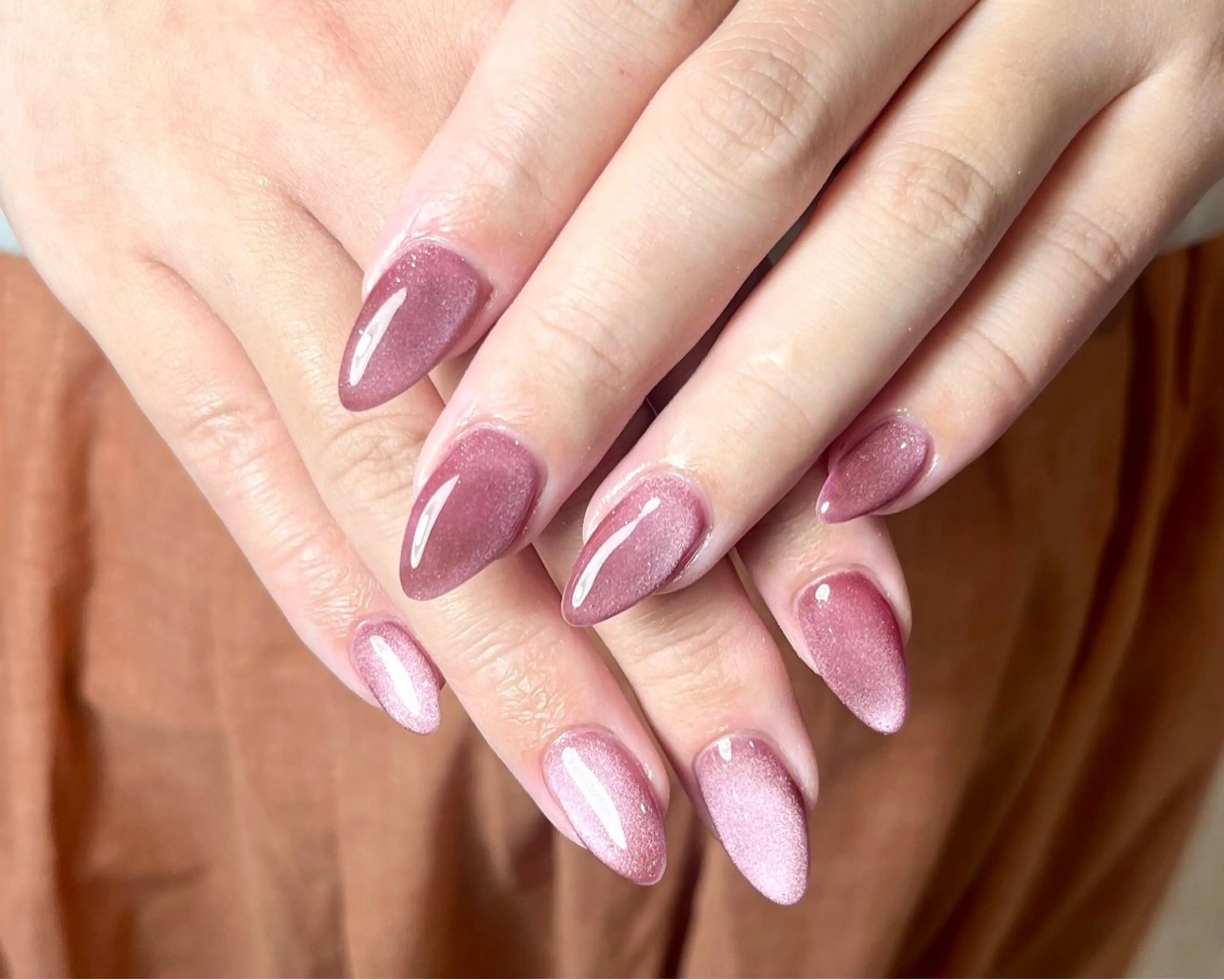 ネイル ボルドー ジェルネイル キラキラネイル マグネットネイル パラジェル Salute本店 🦋仲原里佳のネイルデザイン