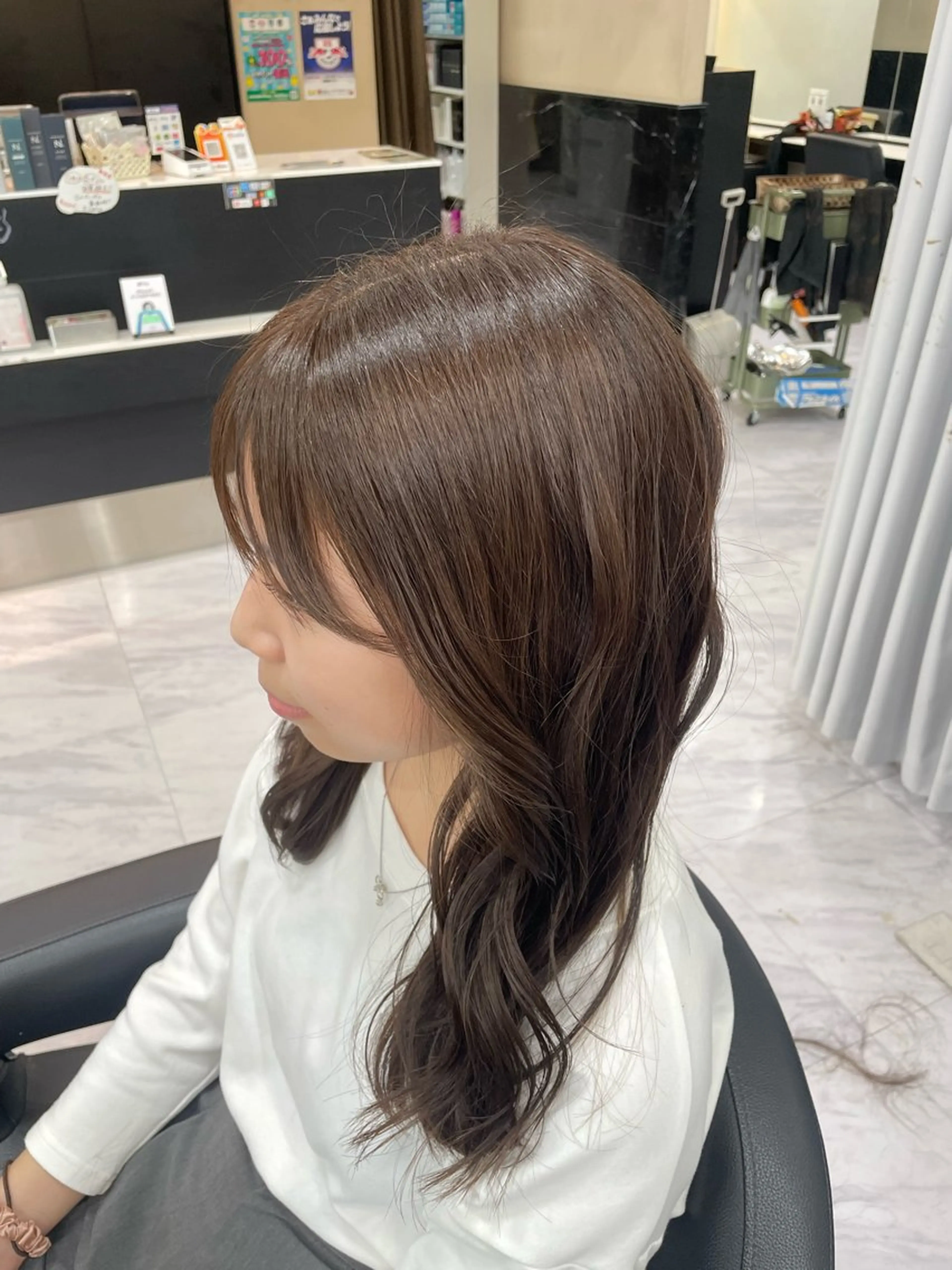 セミロング カラー 🐥くまがい💛 ダブルカラー／パーマのヘアスタイル