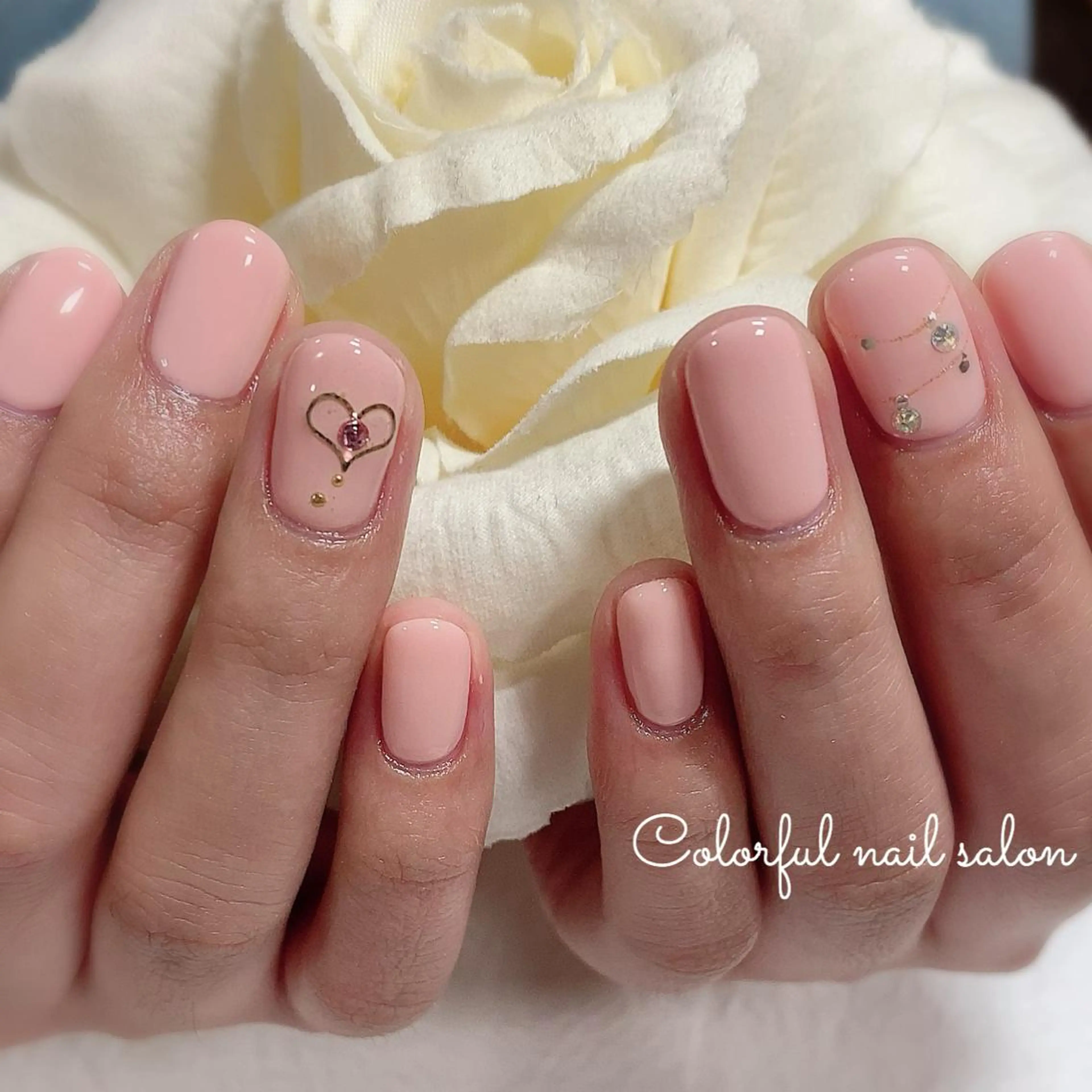 ネイル アートネイル ストーンネイル le’a所属・Le'a nail&eyesのマツエク・マツパデザイン