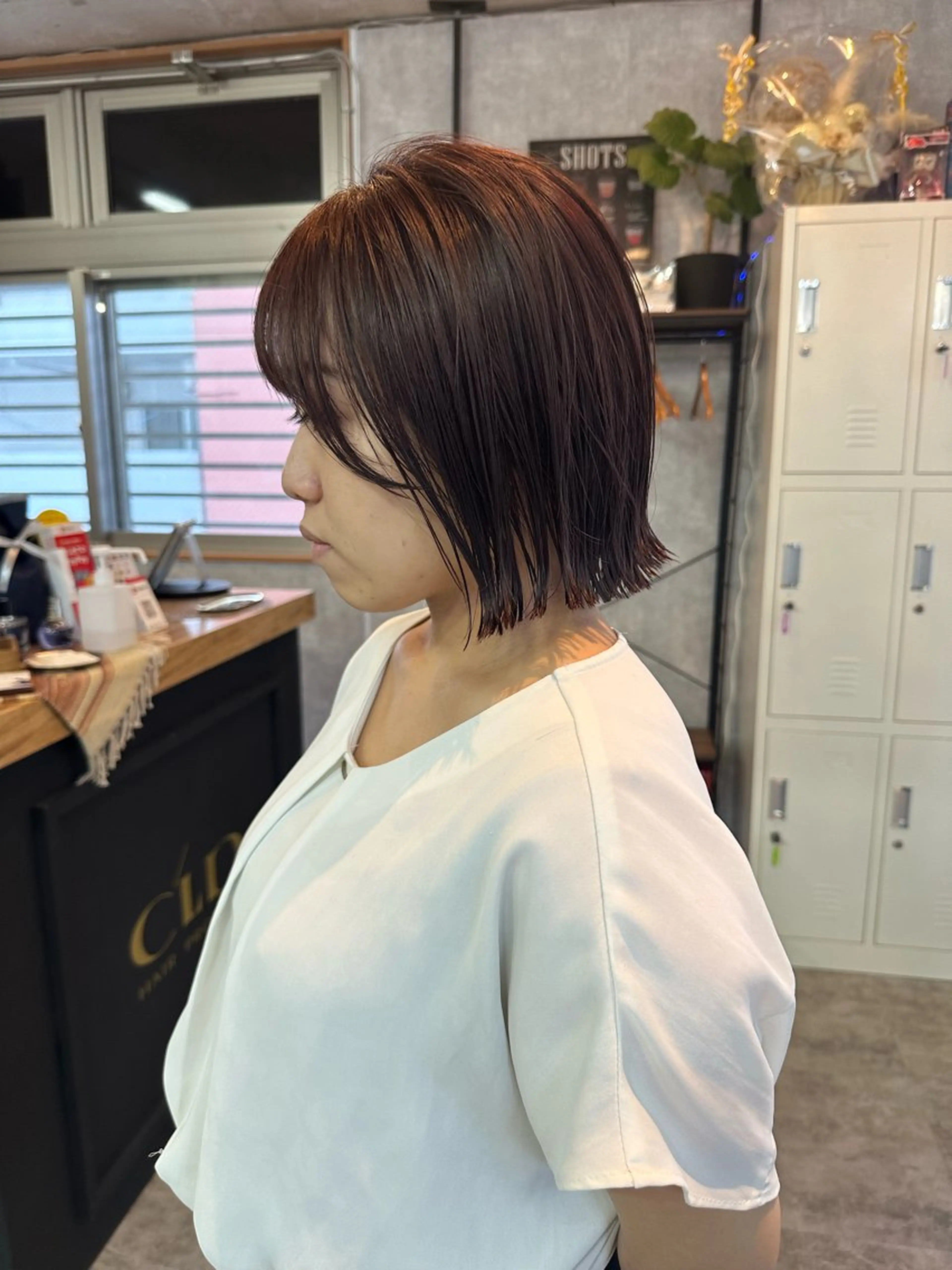 ショート 切りっぱなしボブ ショートボブ ハンサムショート 丸みショート ボブ カット ヘアカラー トリートメント C’LD hair  produce /シールドヘア所属・モテ髪/ボブ/ショー ト/アダチフウトのヘアスタイル