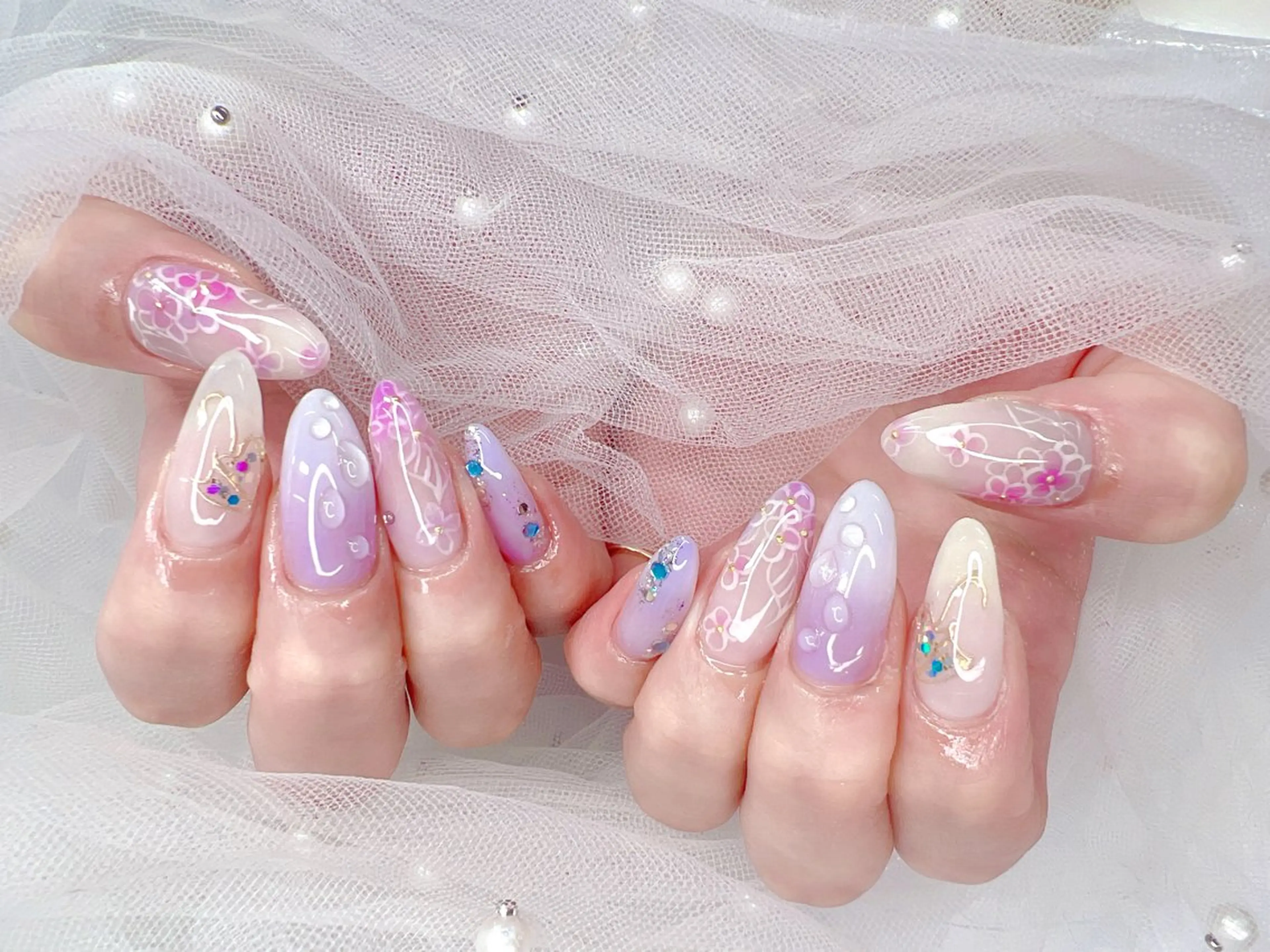 ネイル R nailsalon所属・R salonのネイルデザイン