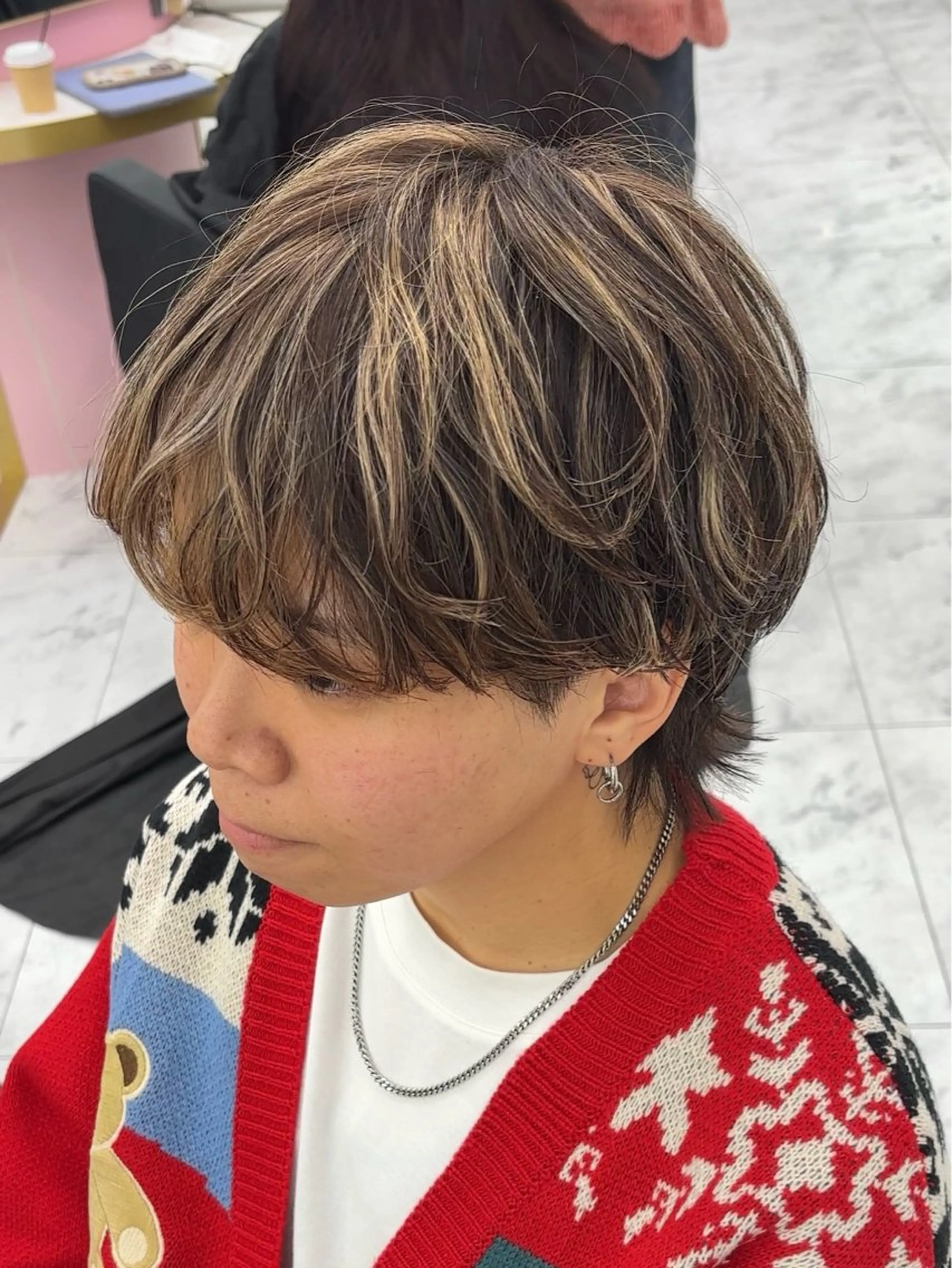 カラー メンズ カット ヘアカラー トリートメント 𝐚𝐨𝐢 メンズ ‪‪/メッシュのヘアスタイル
