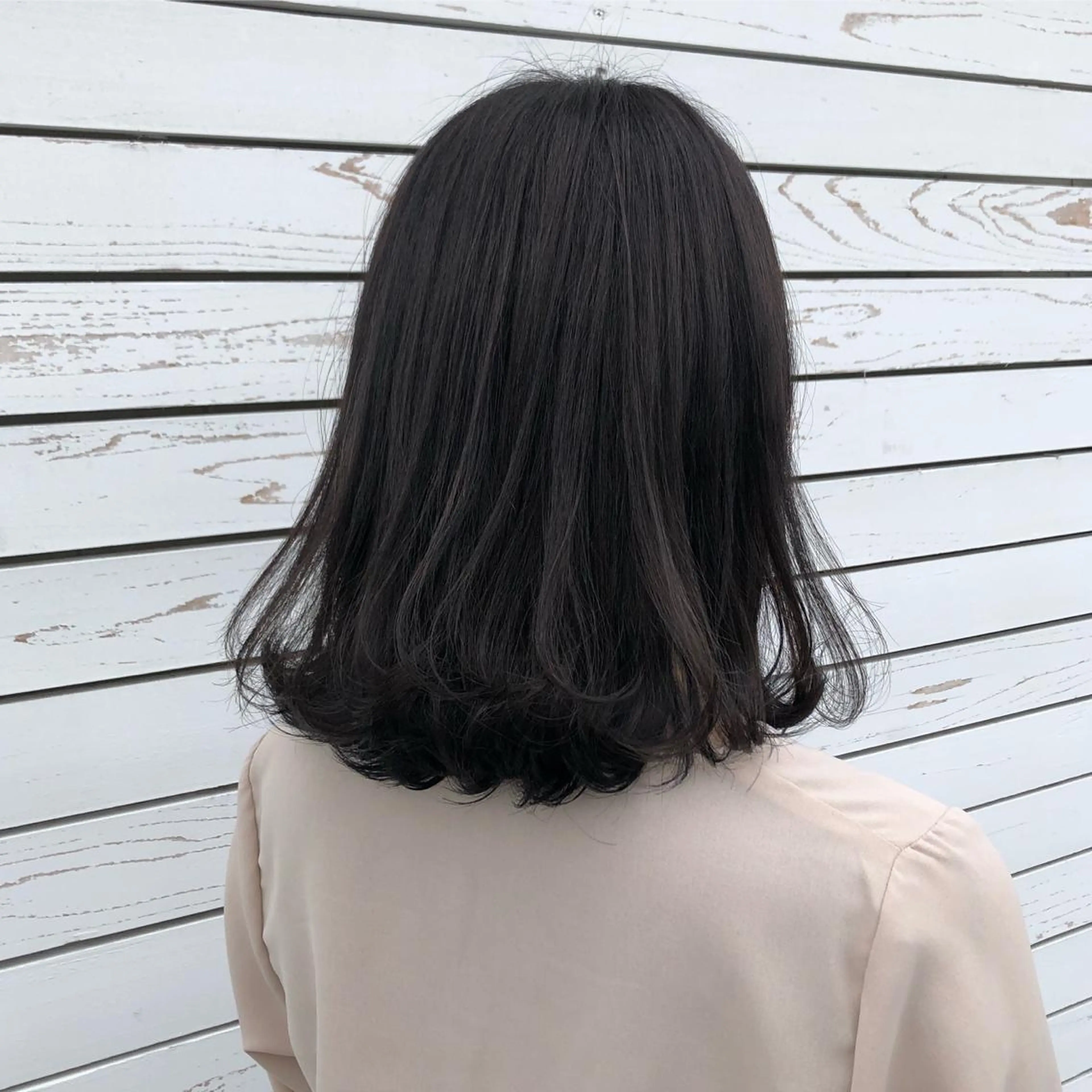 セミロング カラー CREAPY所属・CREAPY　日向野 利菜のヘアスタイル