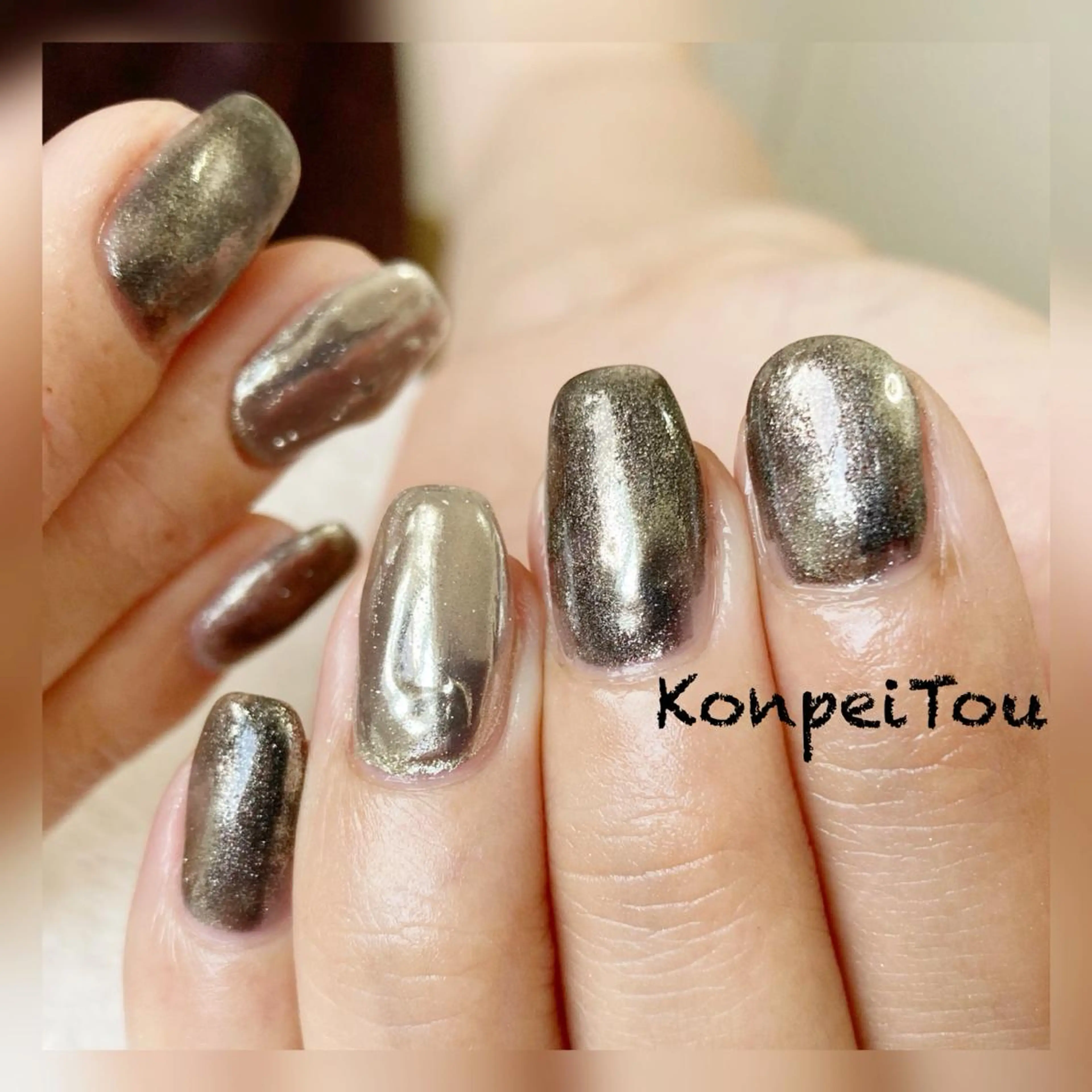 ネイル シルバー ハンドネイル おうちのネイルサロン　konpeiTou〜こんぺいとう〜所属・おうちのネイルサロン KonpeiTouのネイルデザイン