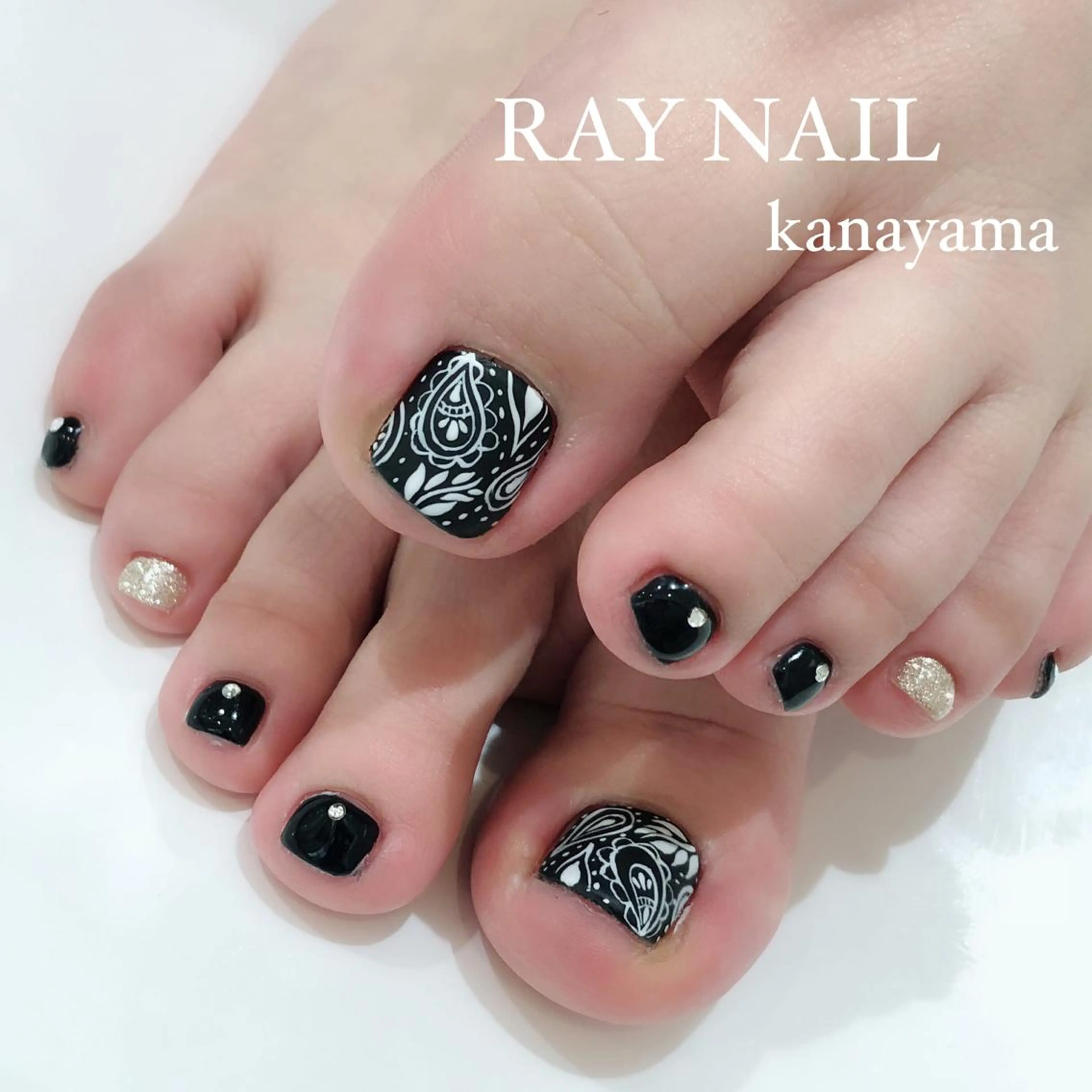 ネイル フットネイル フットネイル Arowa 伊田のネイルデザイン