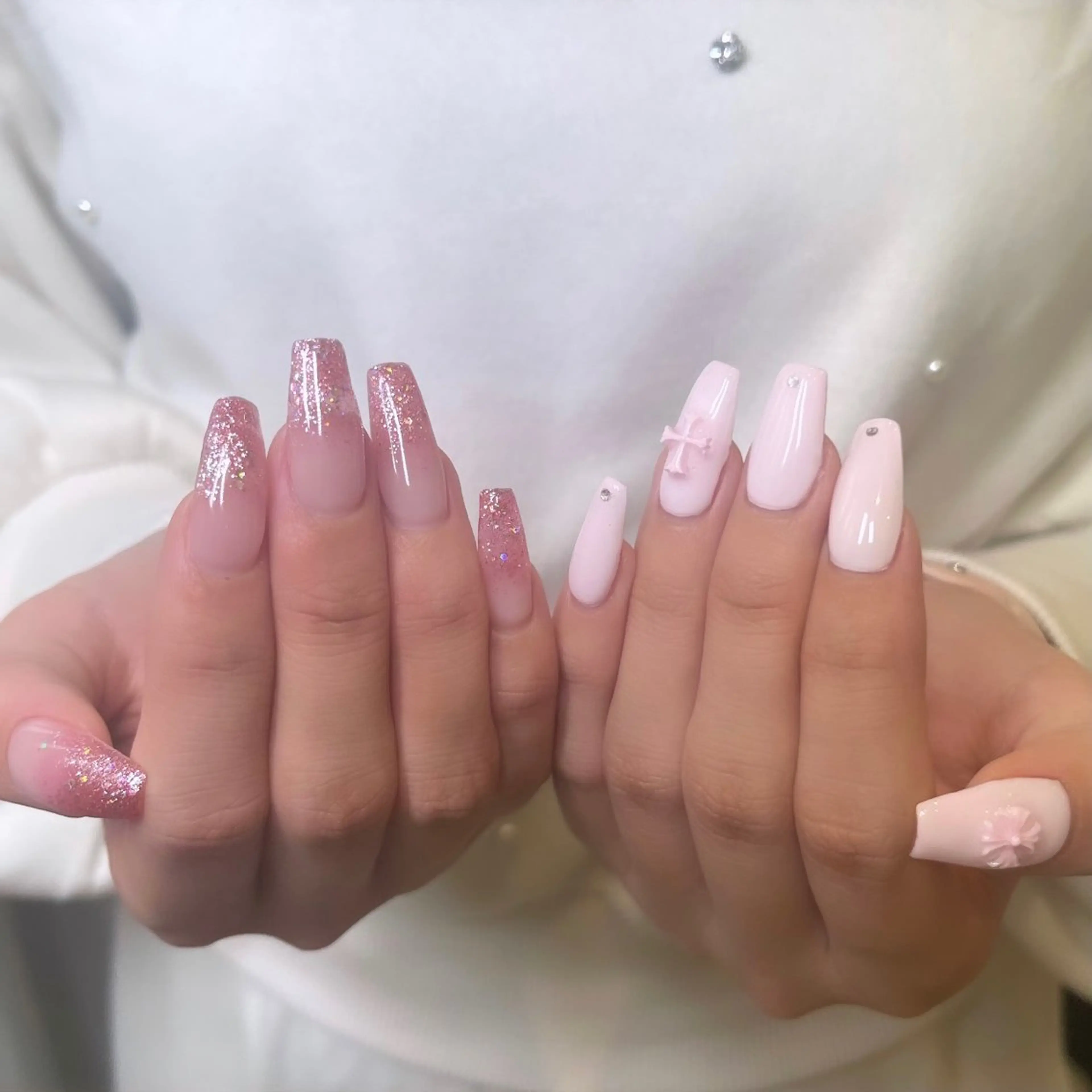ネイル パステルネイル 🧁fein. nana🩵のネイルデザイン
