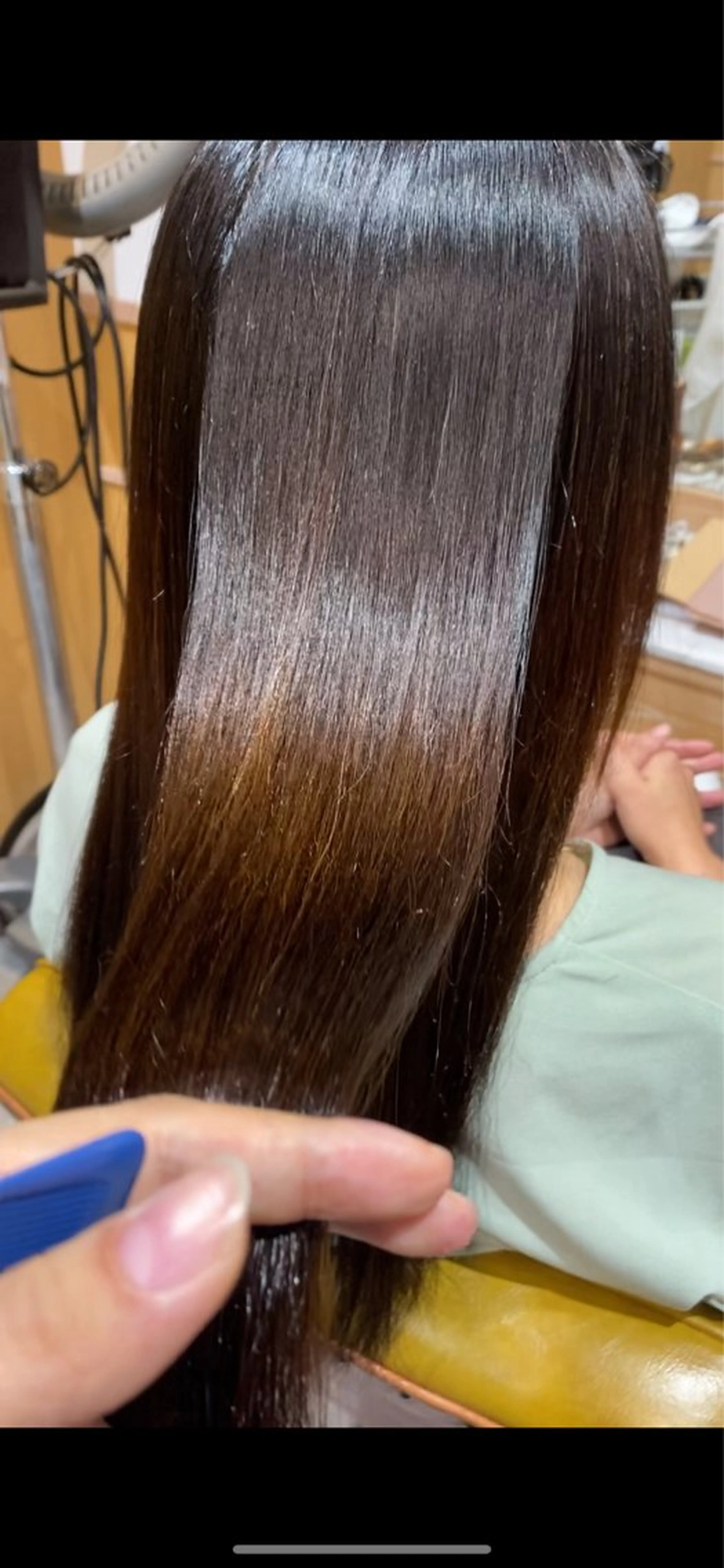 ロング 縮毛矯正 縮毛矯正 champ花園所属・古林 彩花のヘアスタイル