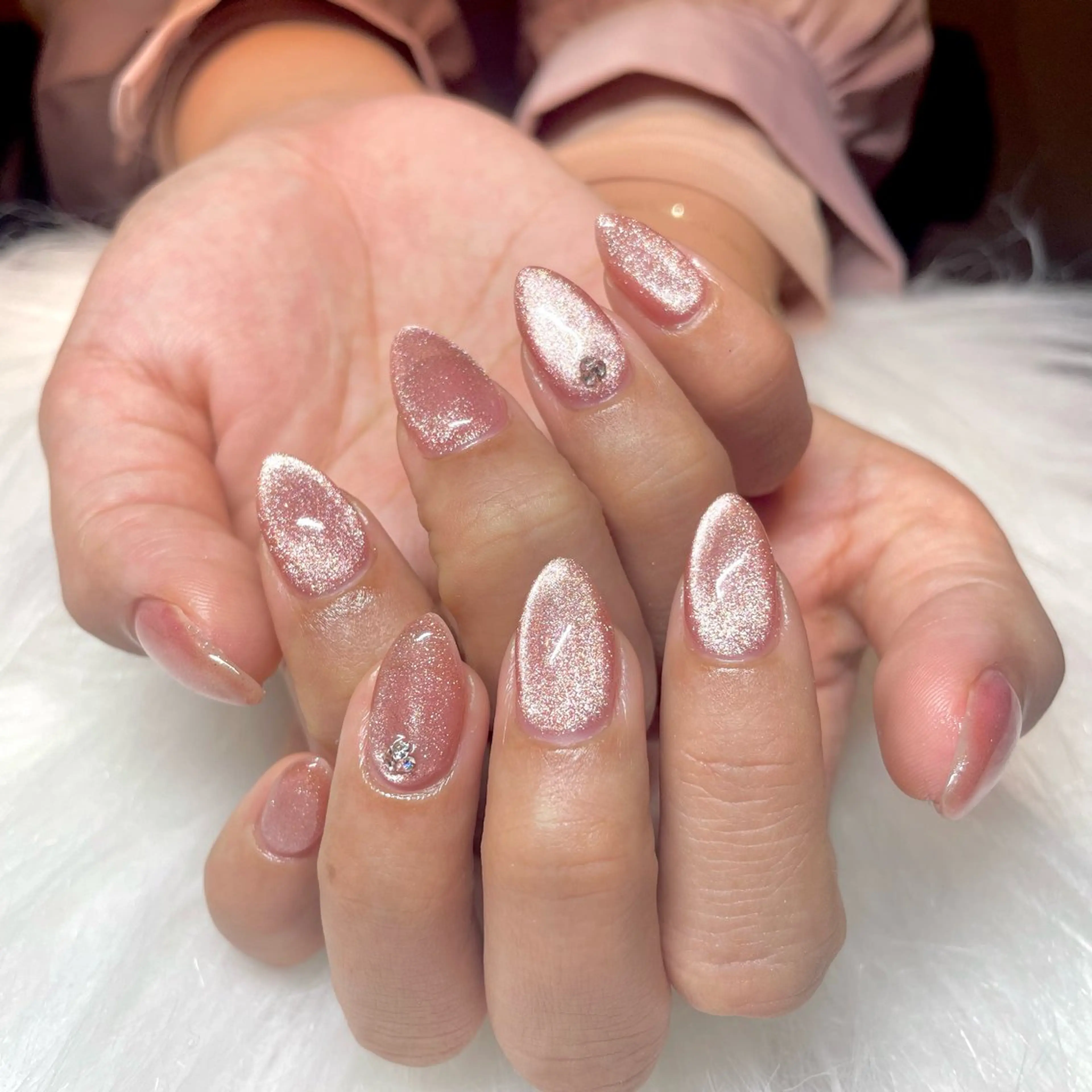 ネイル ジェルネイル マグネットネイル ハンドネイル Nail ヌシん家 AKANEのネイルデザイン