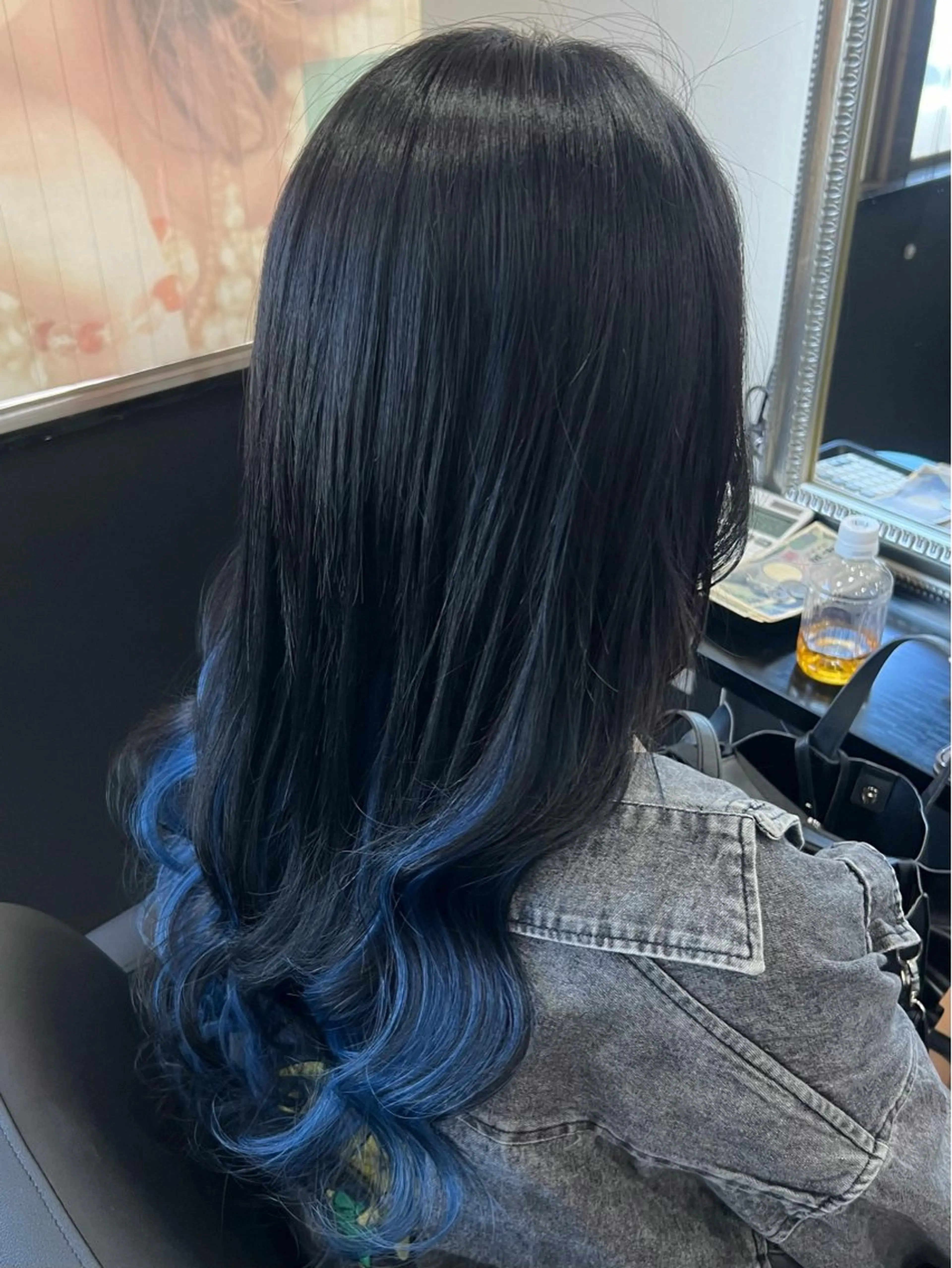 ロング カラー プルエクステ 黒髪 ブルーカラー エクステ ヘアカラー トリートメント エクステ YUDU🍊 germe/ジェルムのヘアスタイル
