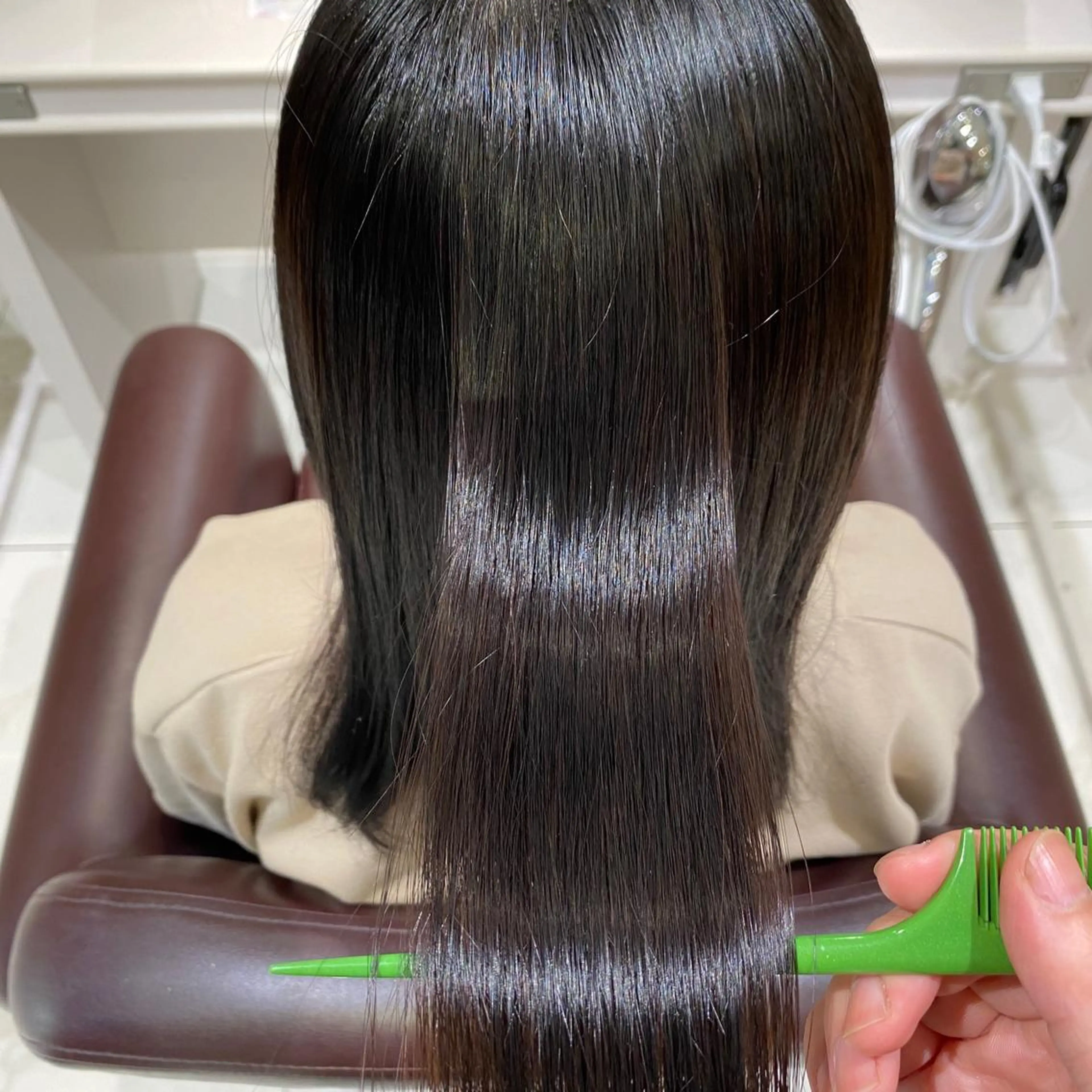 ロング パーマ 髪質改善 縮毛矯正 仁科 友恵のヘアスタイル