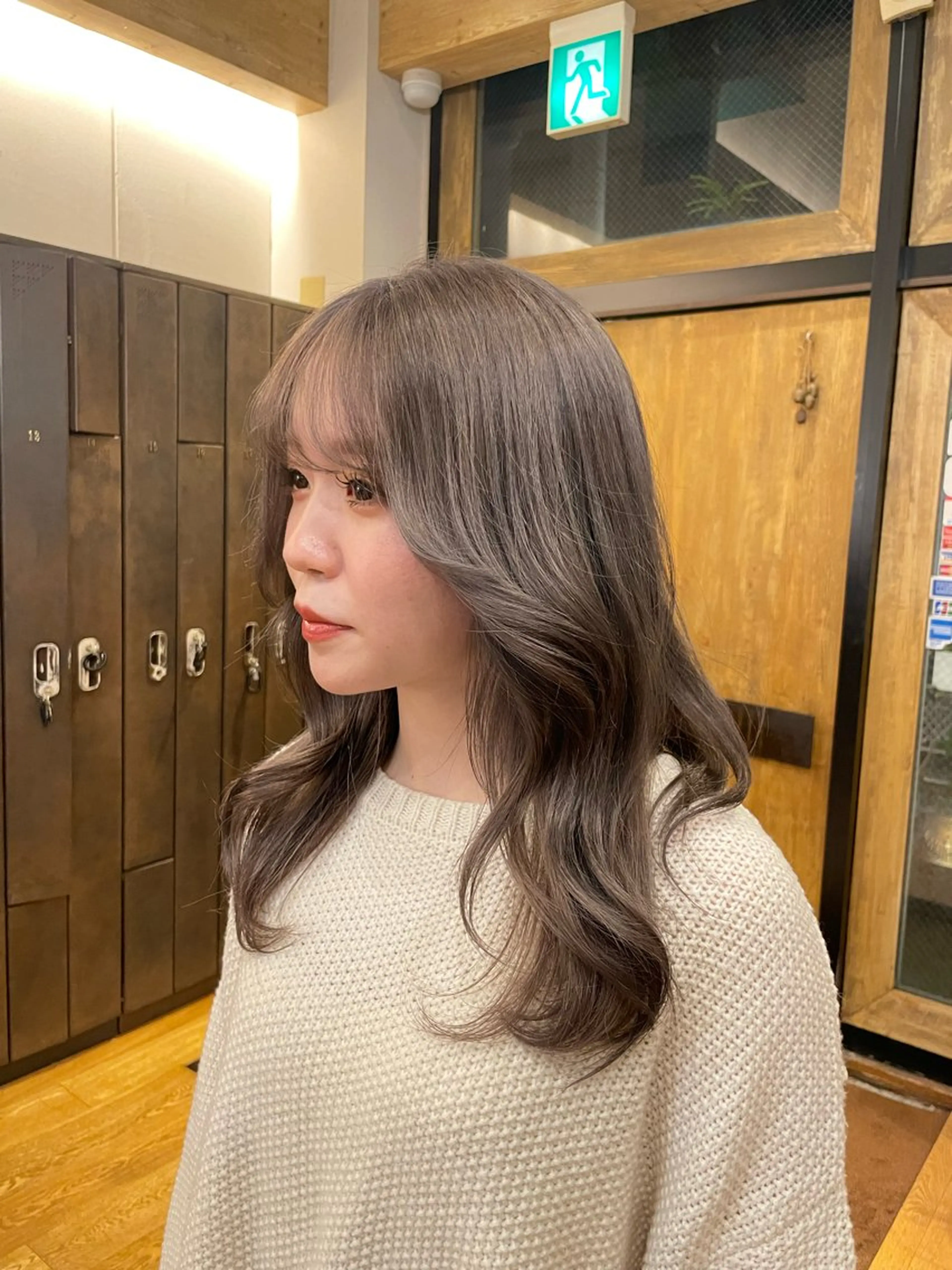 セミロング 似合わせカラー✨ レミのヘアスタイル