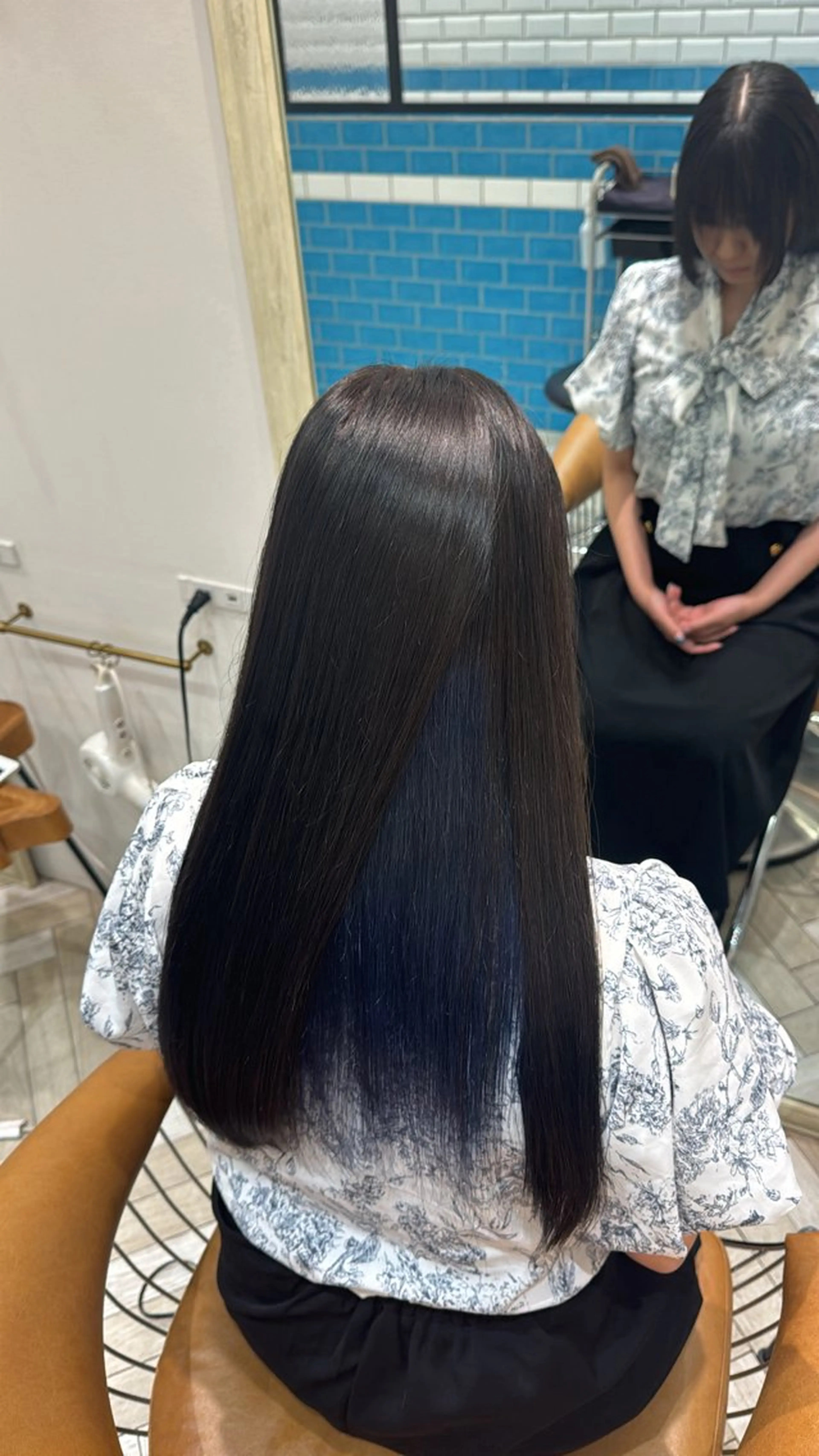 ✨インナーカラー➕超音波トリートメント✨ケアブリーチ込みの写真