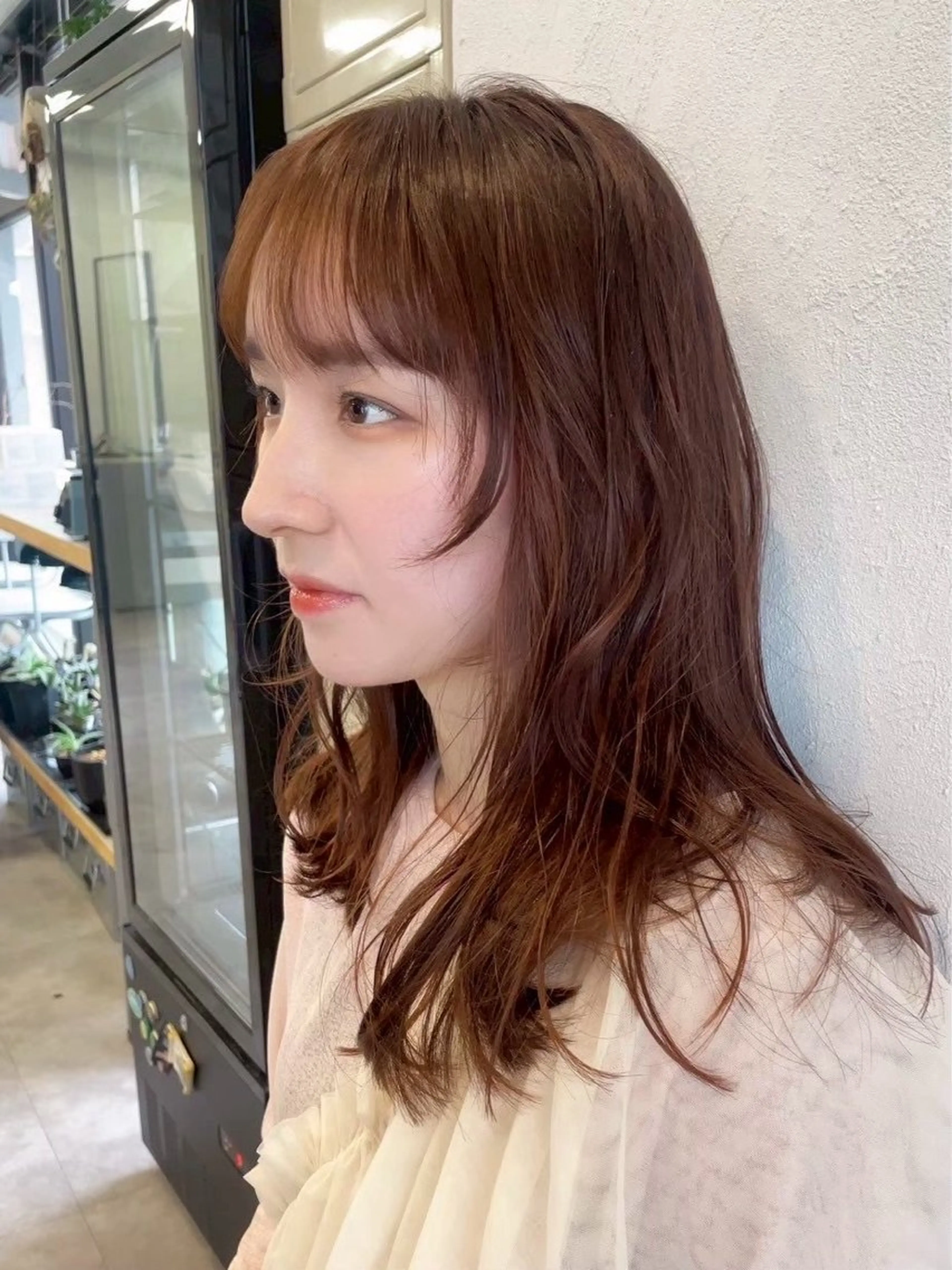 セミロング ヘアカラー SiLO 【シロ】のヘアスタイル