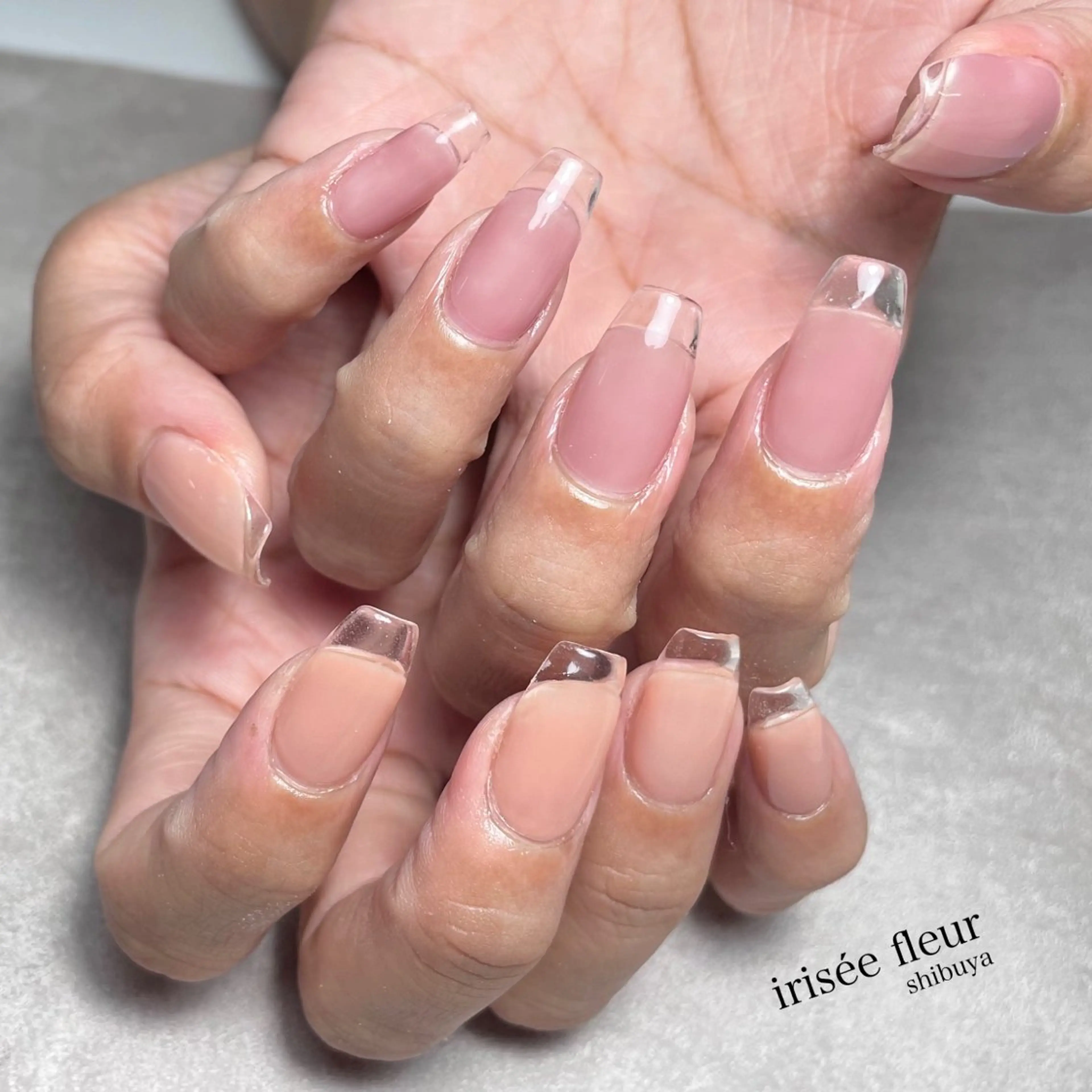 ネイル クリアネイル フレンチネイル 💐irisée fleur中居のネイルデザイン