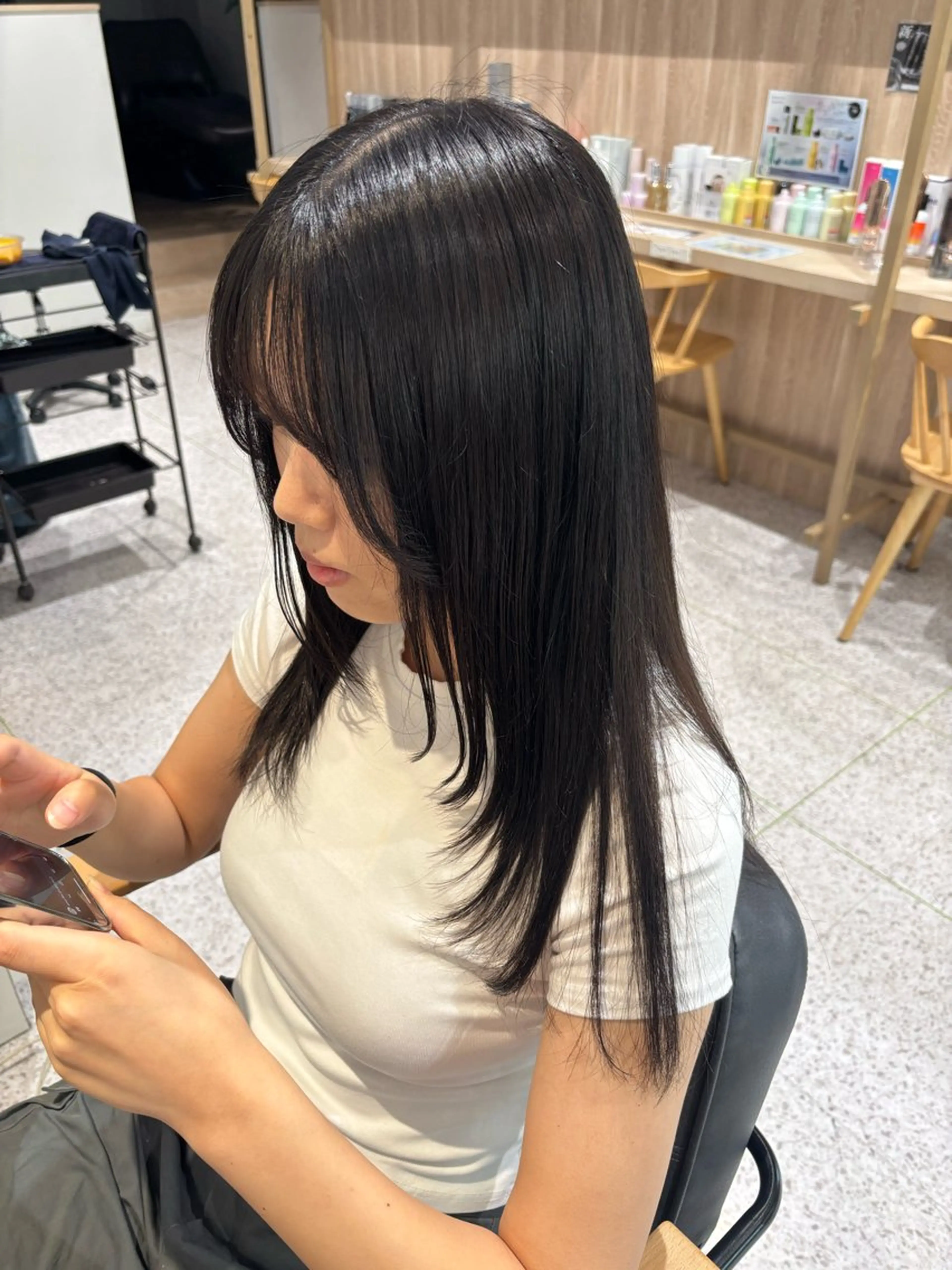 セミロング セミロングパーマ 顔周りカット ハイライト 髪質改善 韓国風ヘア カット 暖色カラー/ パリジェンヌ💟みくのヘアスタイル