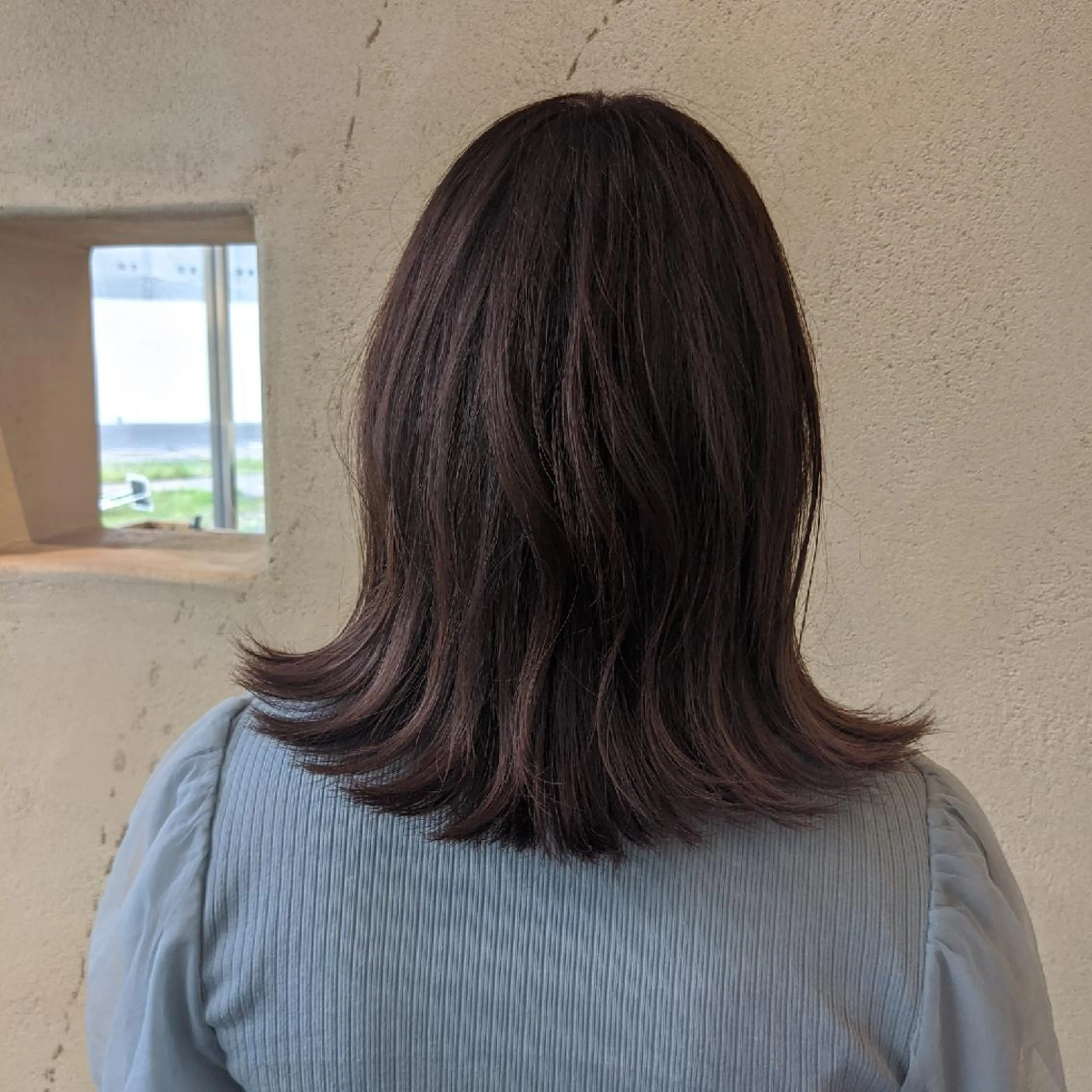 ミディアム カラー ベージュカラー イルミナカラー ピンクカラー ピンクベージュ 外ハネヘア ヘアカラー トリートメント 木下 峻輔/髪質改善特化のヘアスタイル