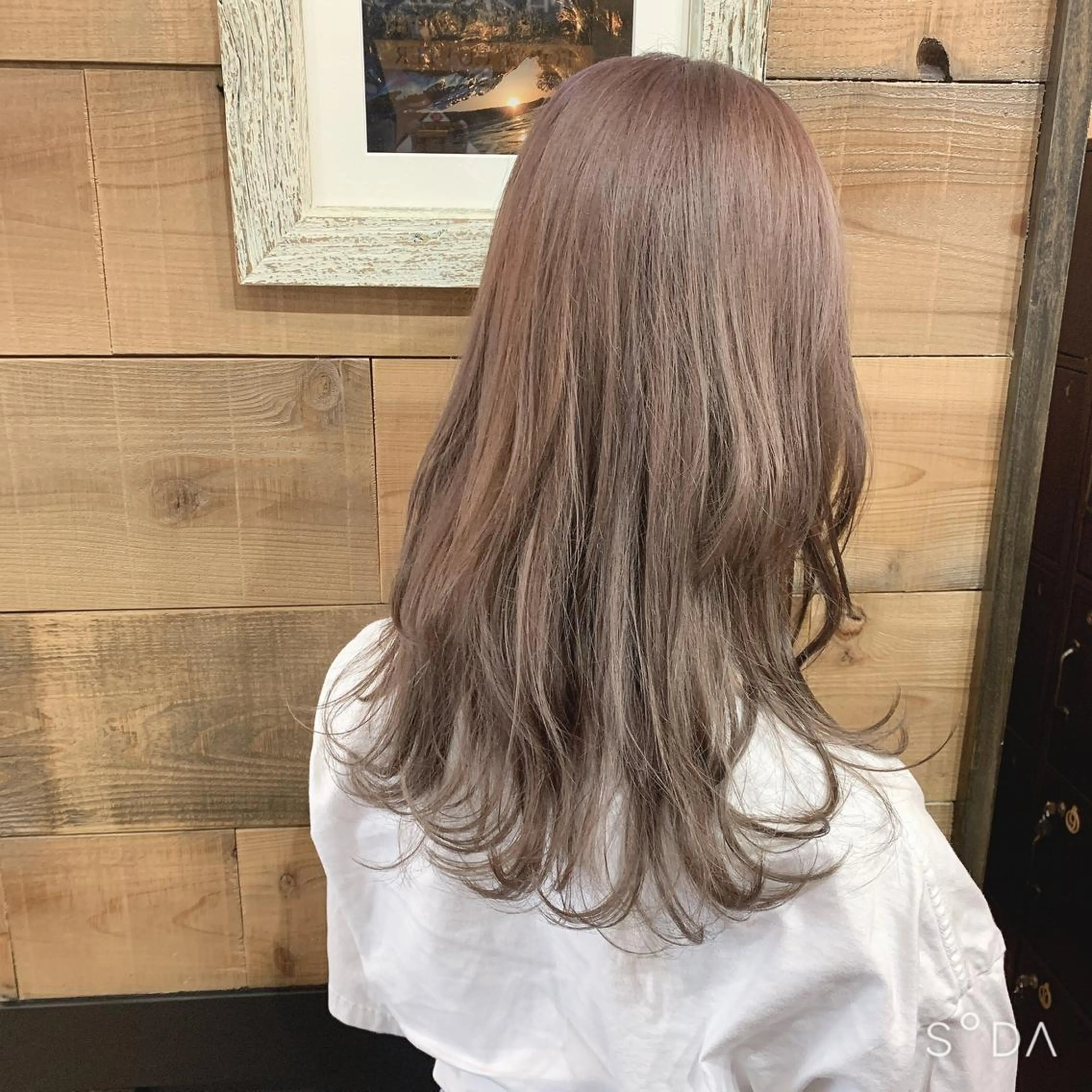 セミロング カラー ベージュカラー ピンクカラー ヘアカラー SHIAN 八王子👼鬼塚さやかのヘアスタイル