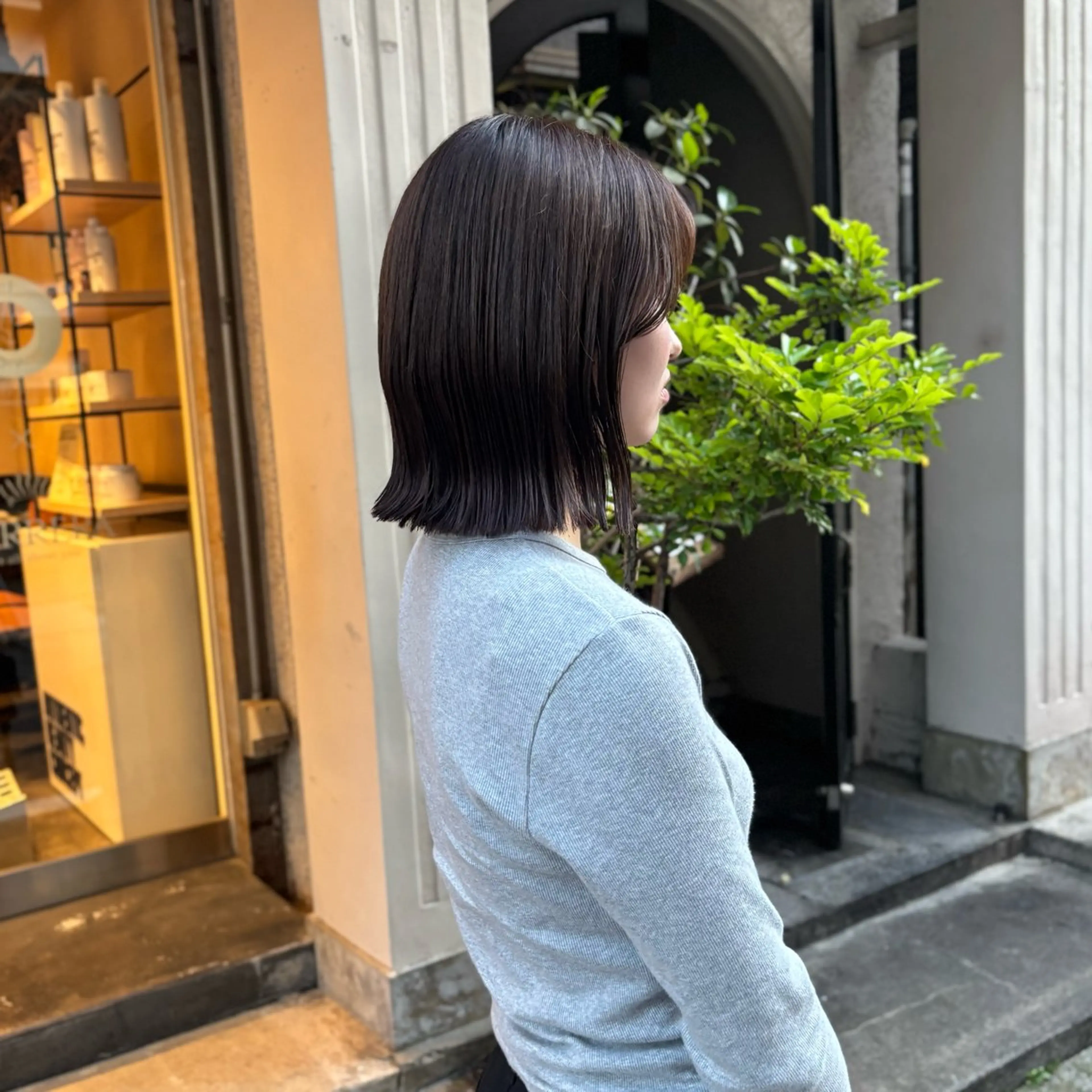 ショート ボブ くびれヘア 顔周りカット カット 芦刈咲来/髪質改善/ 赤み消し/顔周りのヘアスタイル